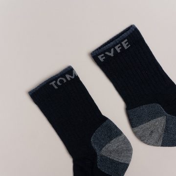 Tom Fyfe Wandersocken Merino Wandersocken Unisex (1-Paar) mit Frottee, eingestricktem Logo, mit verstärkten Belastungszonen