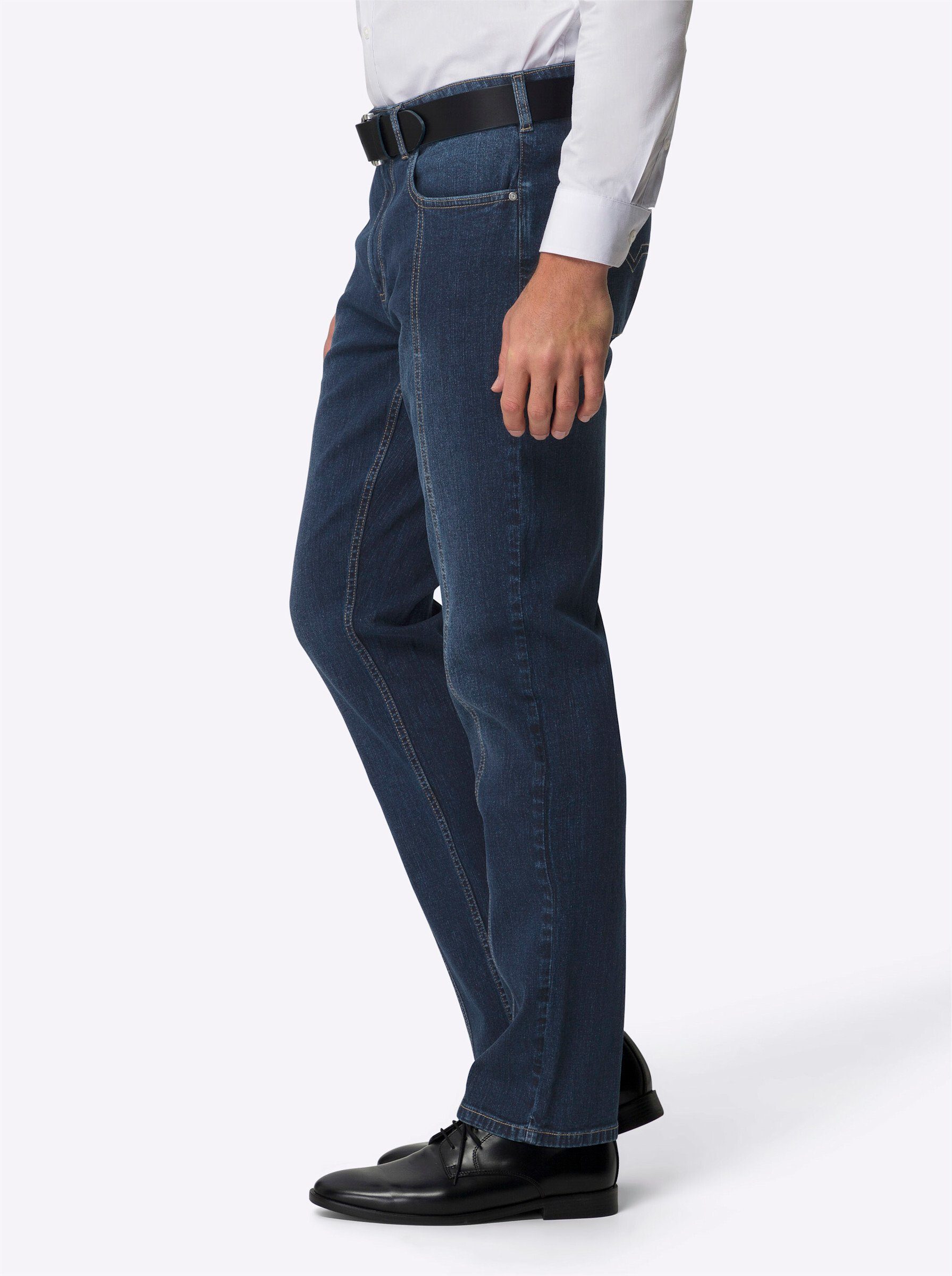 Jeans Sieh blue-stone-washed an! Bequeme