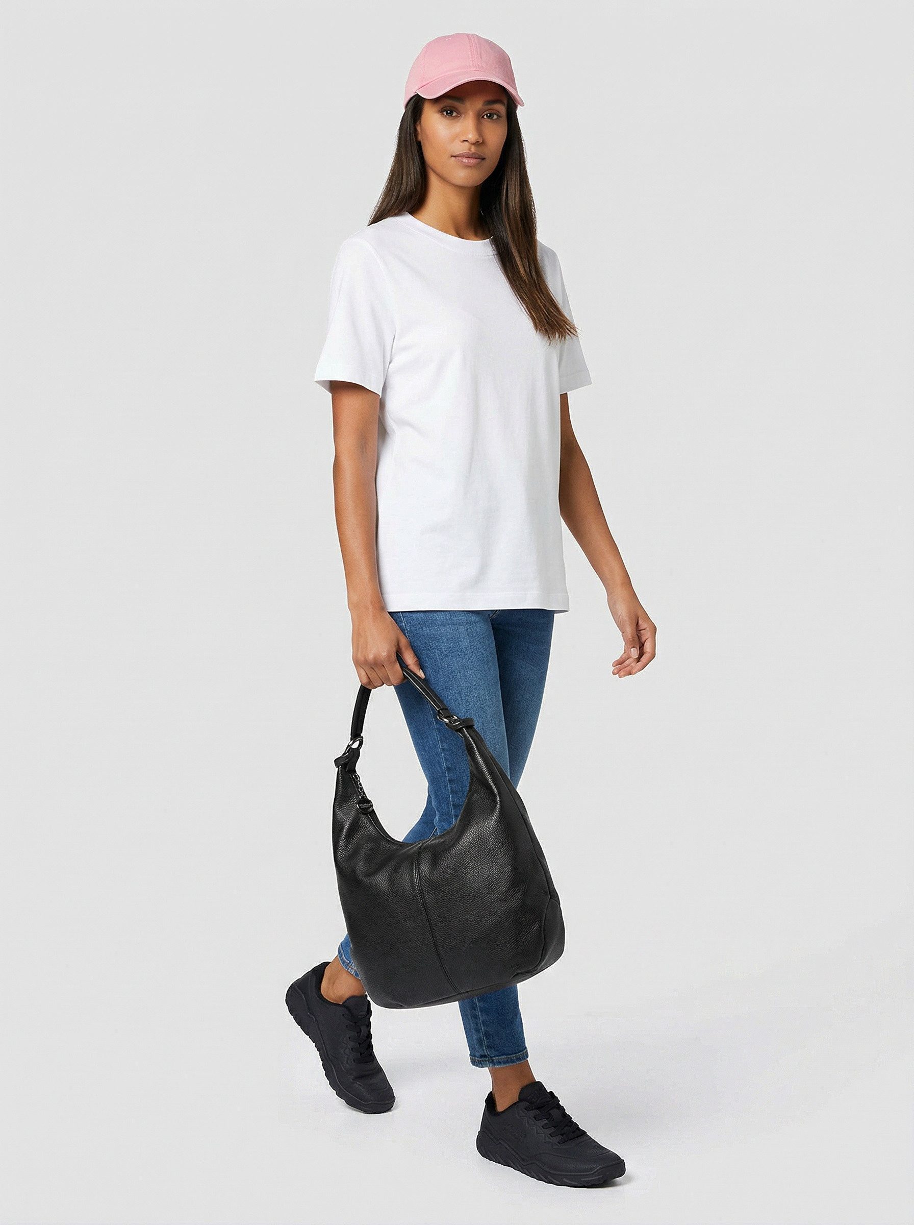 Zum Outfit 9