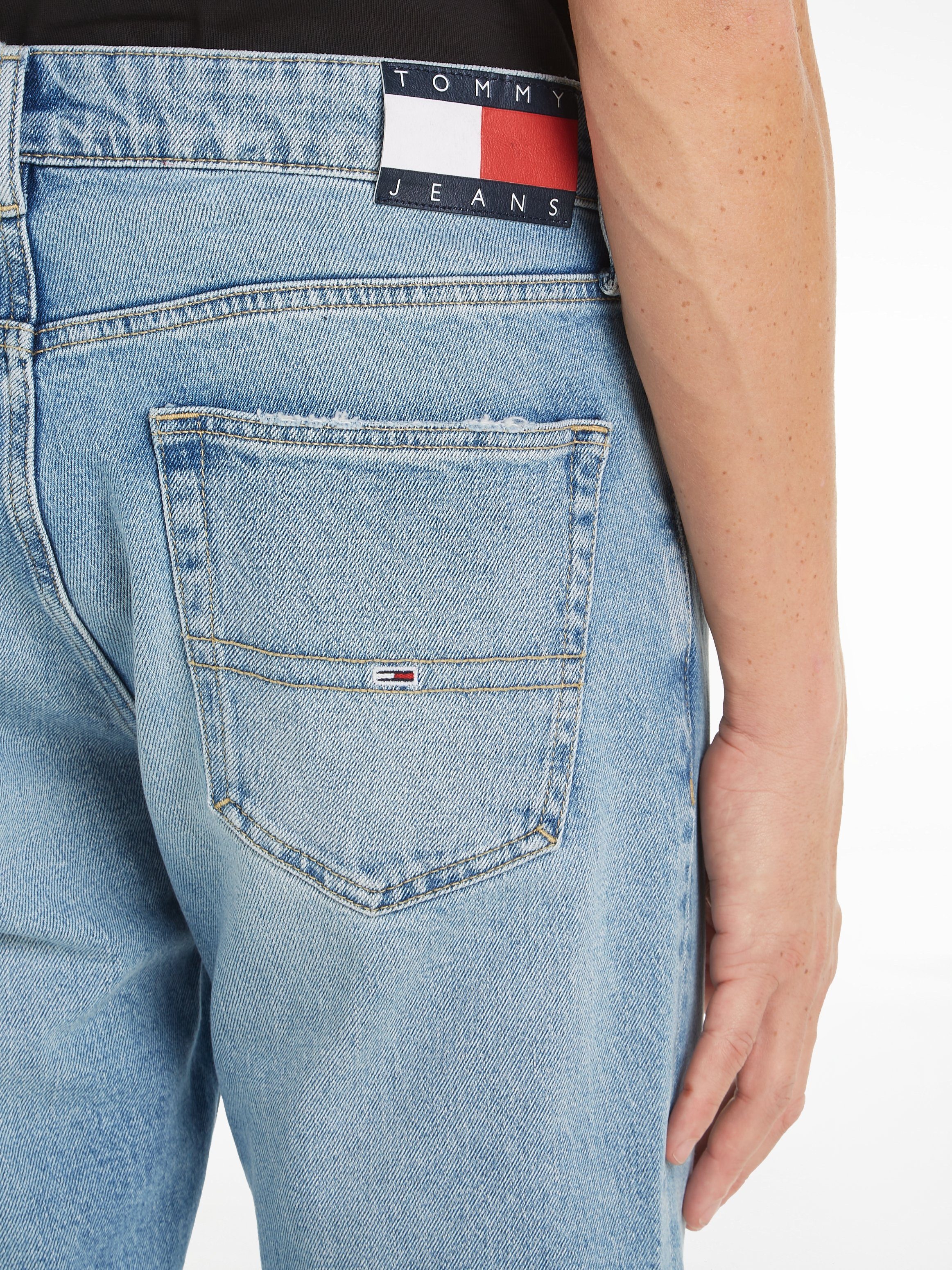 Tommy Jeans Slim-fit-Jeans AUSTIN SLIM 5-Pocket-Style im Denim Light