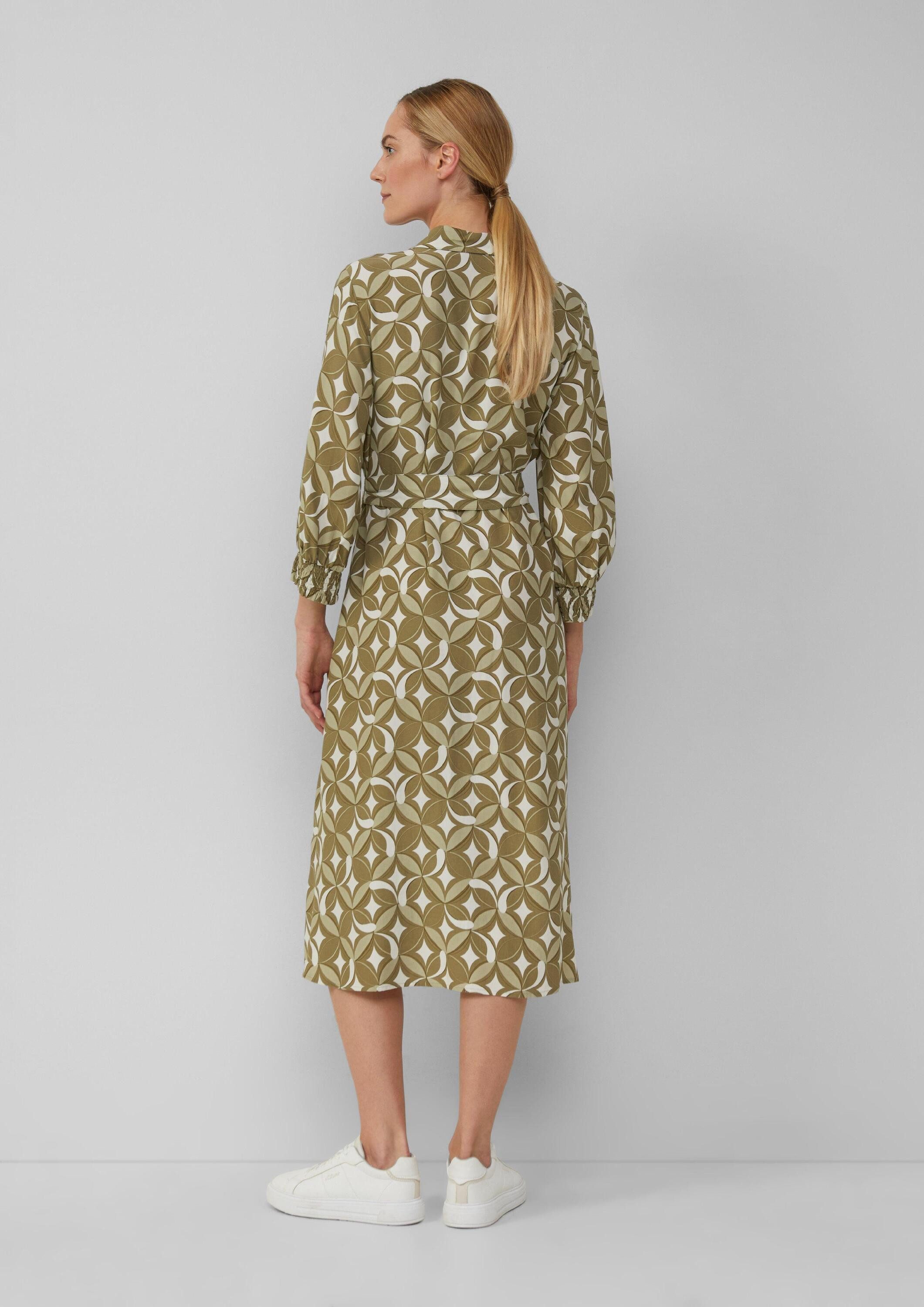 s.Oliver Midikleid Kleid Langes Viskosekleid mit All-over-Print und Bindegürtel