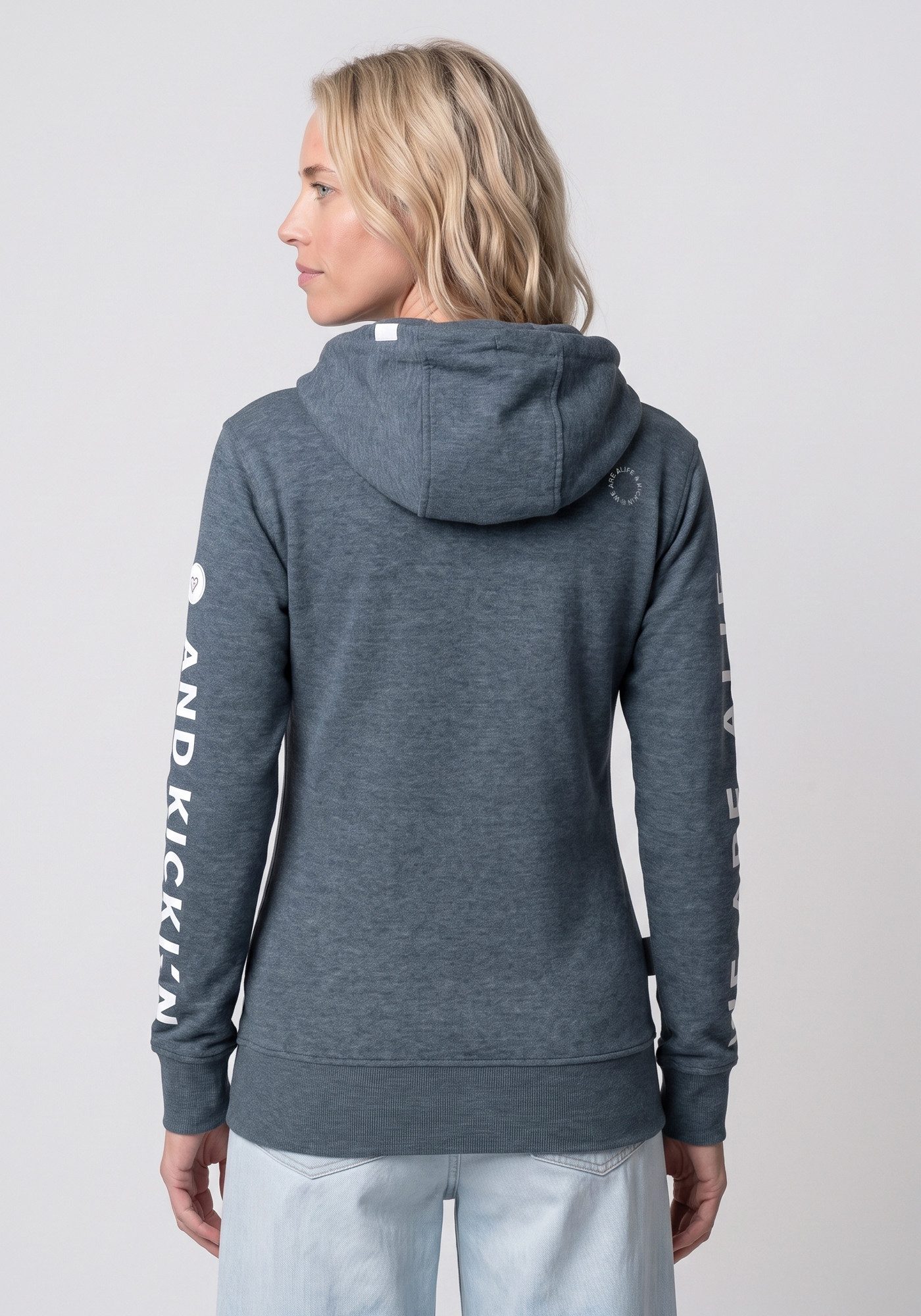 Alife & Kickin Sweatjacke JessyAK A leichte Kapuzensweatjackemit Logo-Schriftzug auf den Ärmeln – Bild 3 von 5