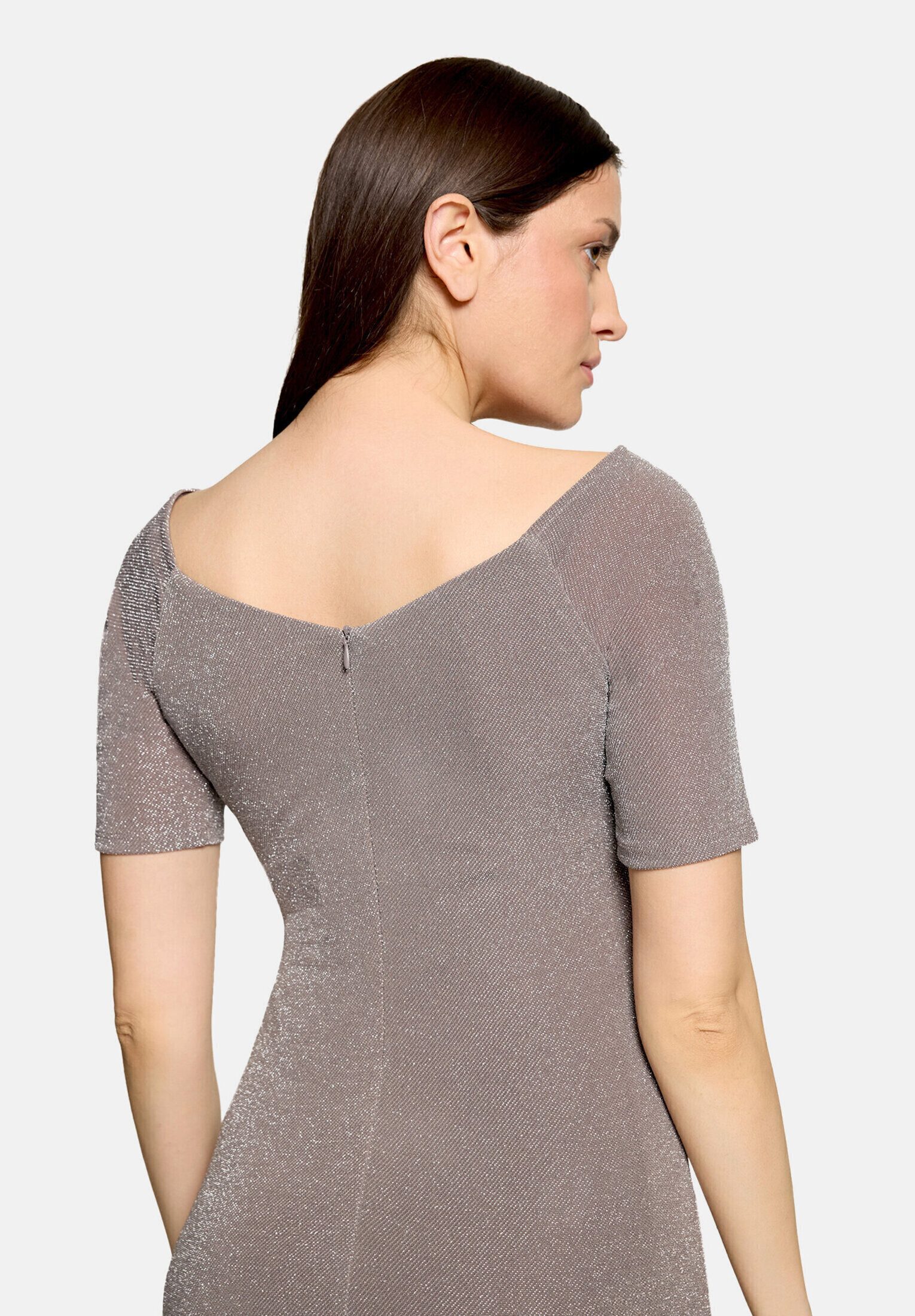 Vera Mont Abendkleid Damen im Glitzer-Look – Bild 5 von 5