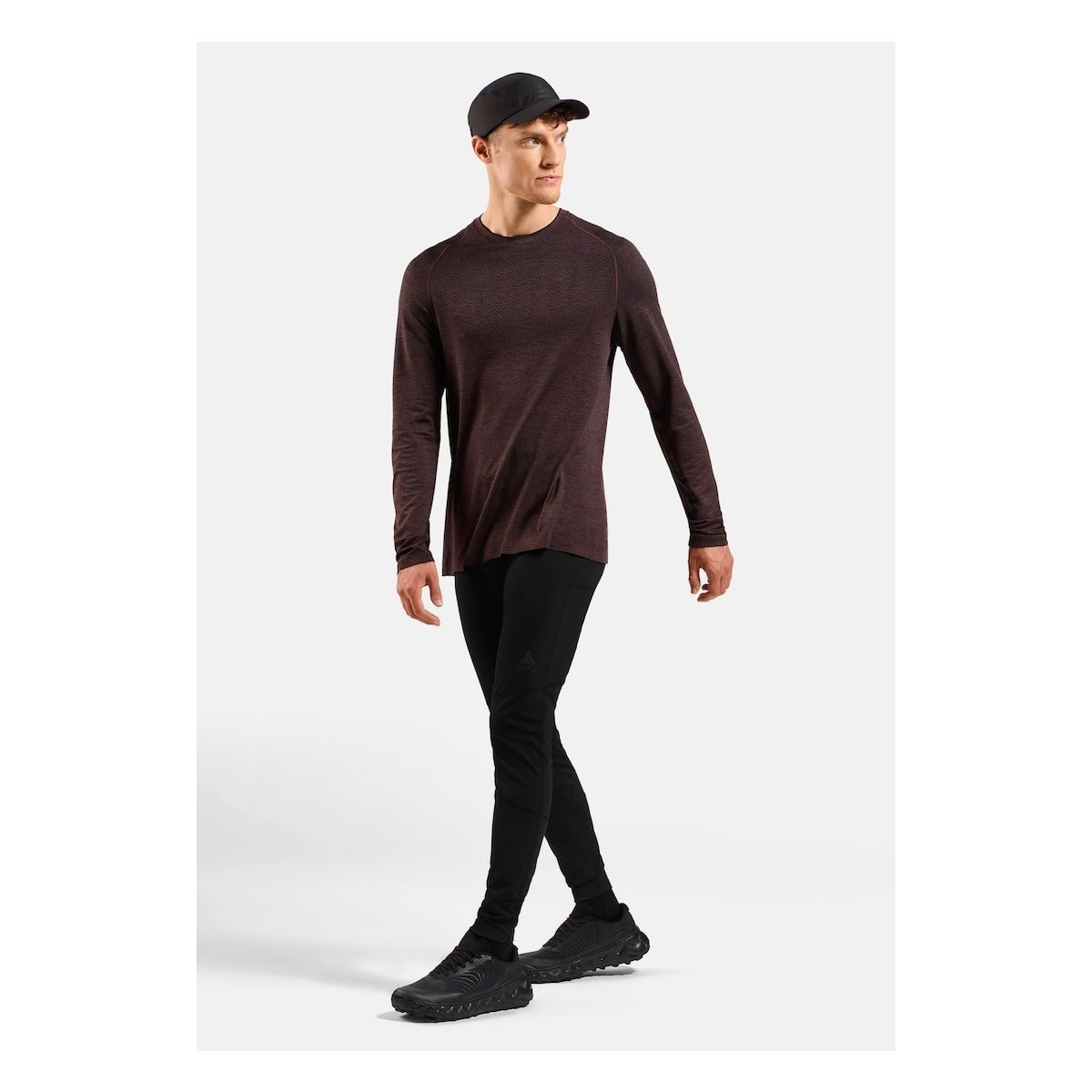 Odlo Outdoorhose Zeroweight Warm Hochfunktionelle Herren-Sporthose mit winddichtem Material und