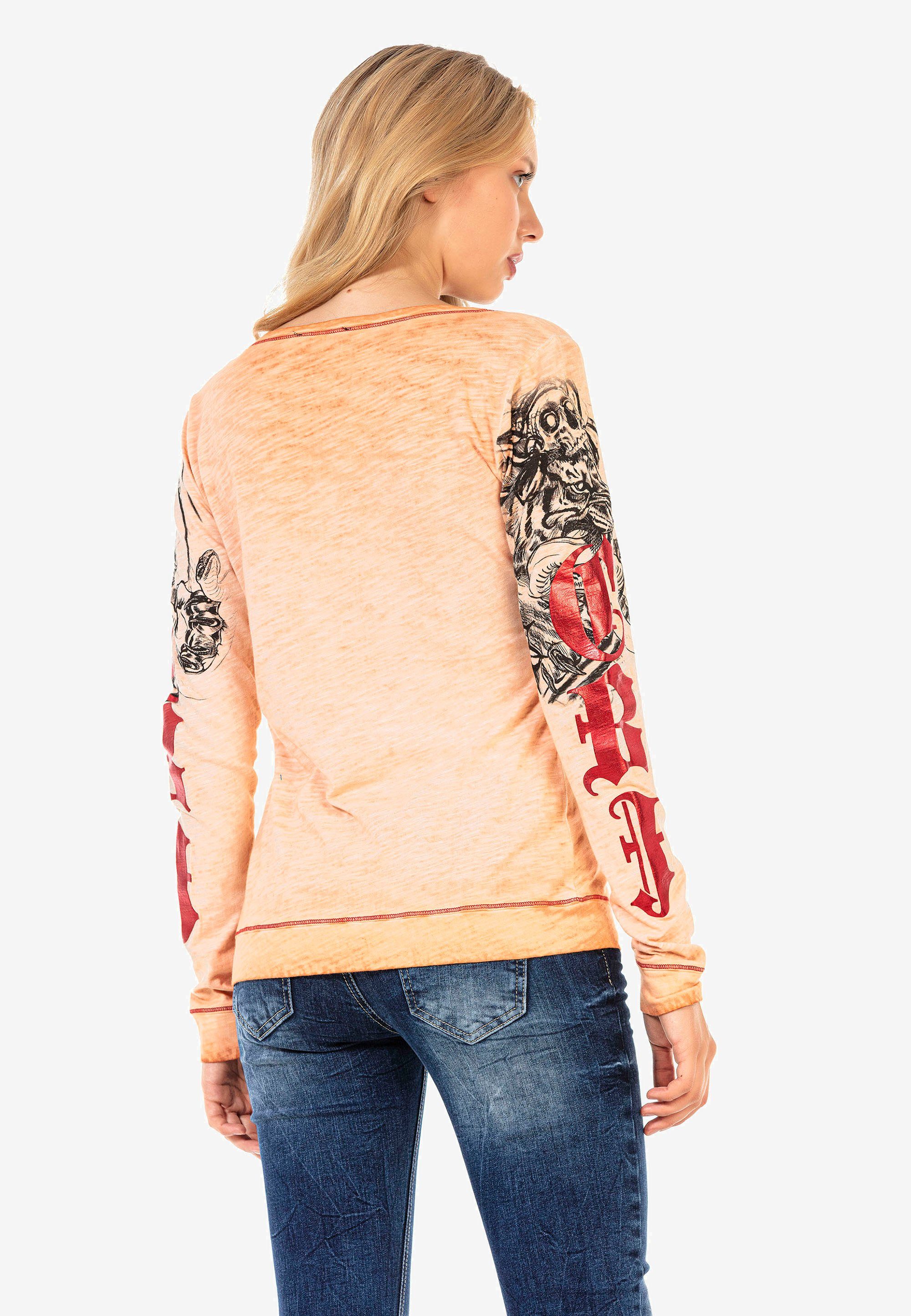 Cipo & Baxx coolem mit orange-schwarz Markenprint Langarmshirt