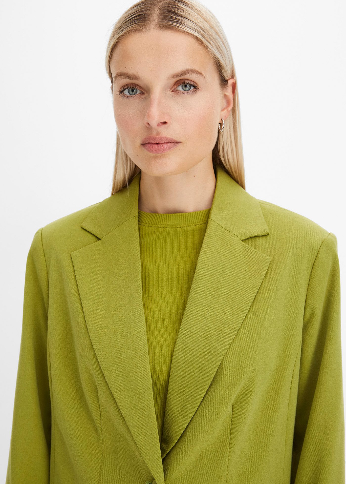 bonprix Longblazer Oversized Passform, 2-Knopfverschluß, Einreiher, Klappentaschen