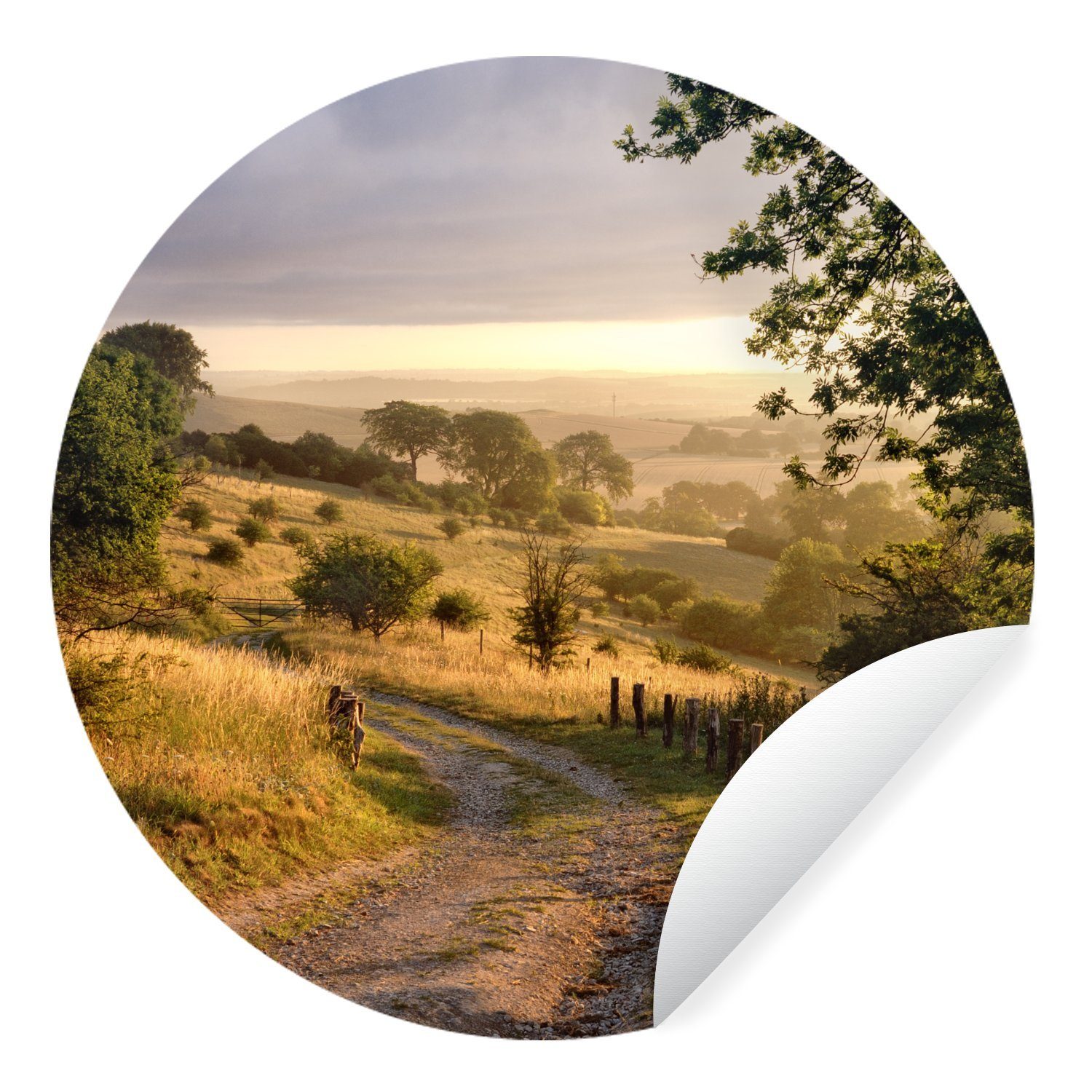 MuchoWow Wandsticker Ungepflasterter Weg entlang von Ackerland in England (1 St), Tapetenkreis für Kinderzimmer, Tapetenaufkleber, Rund, Wohnzimmer