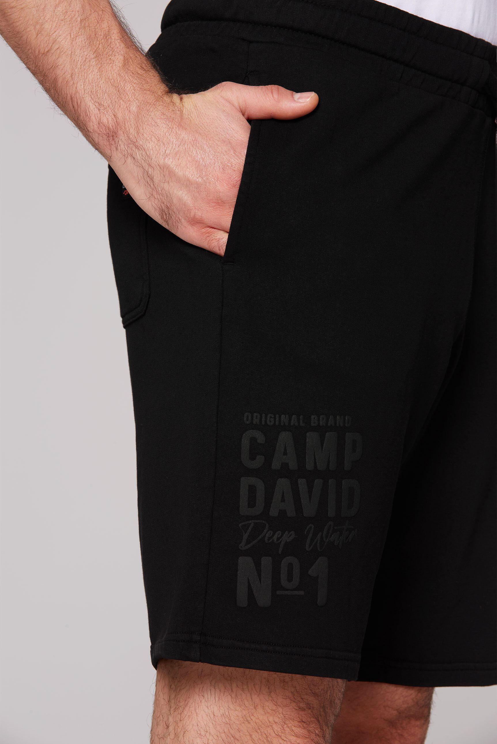 CAMP DAVID Sporthose mit Gesäßtasche