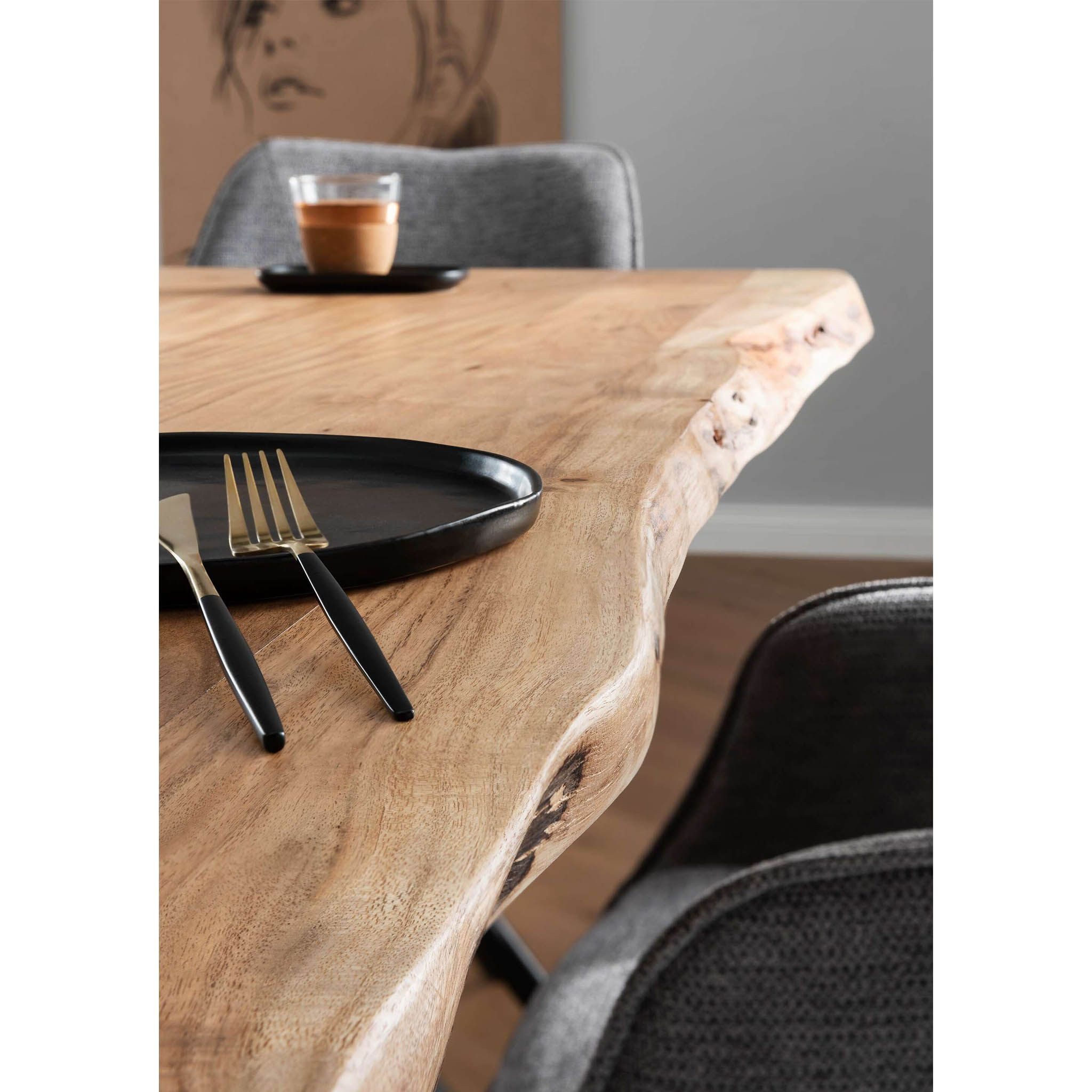 bene living Baumkantentisch Catania - 160 x 90 cm - Akazienholz (Indoor-Möbelset, 1-St., bis zu 6 Plätze), Massivholz - Gestell in X-Form - 35 mm Tischplatte