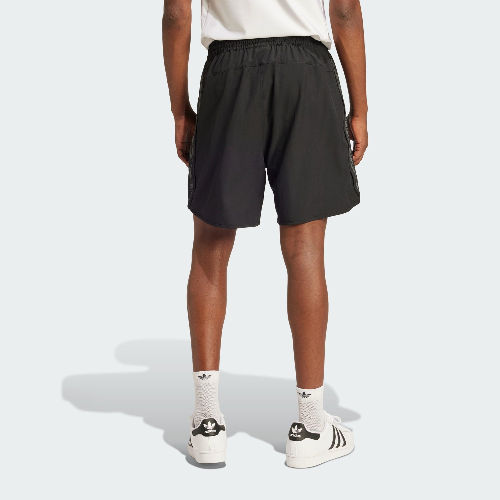 adidas Originals Shorts FASHION CUTLINE SHORTS günstig online kaufen