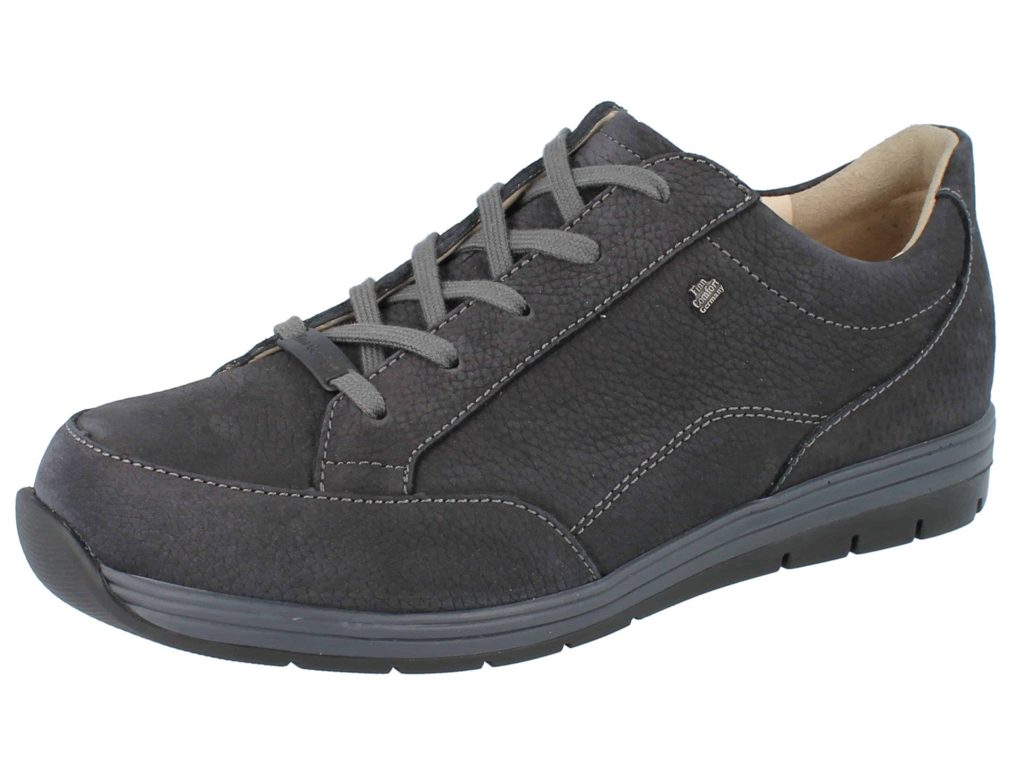 Schnürschuh