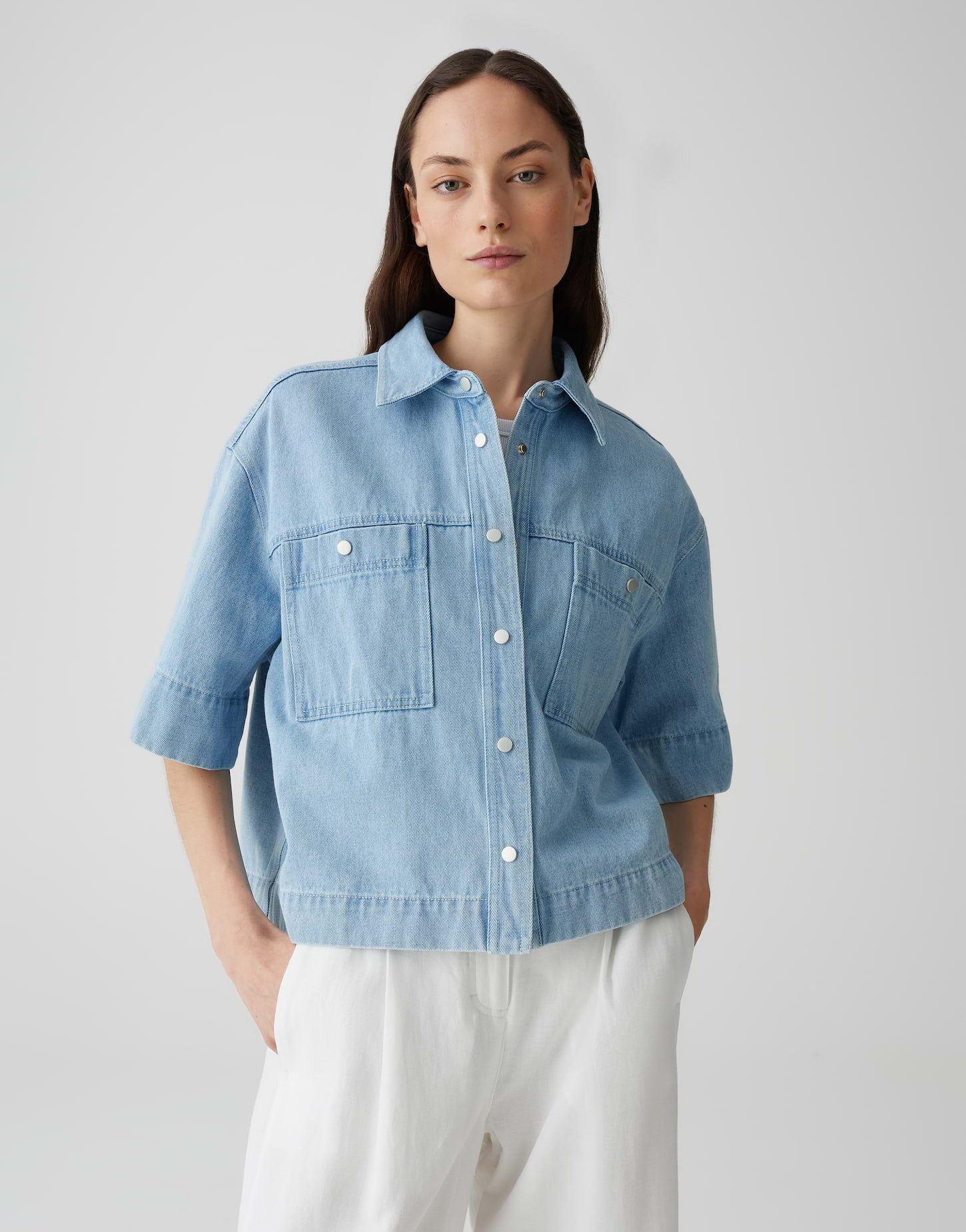 Kurzarmbluse FERLOSA Oversized mit markanten Cargo Details