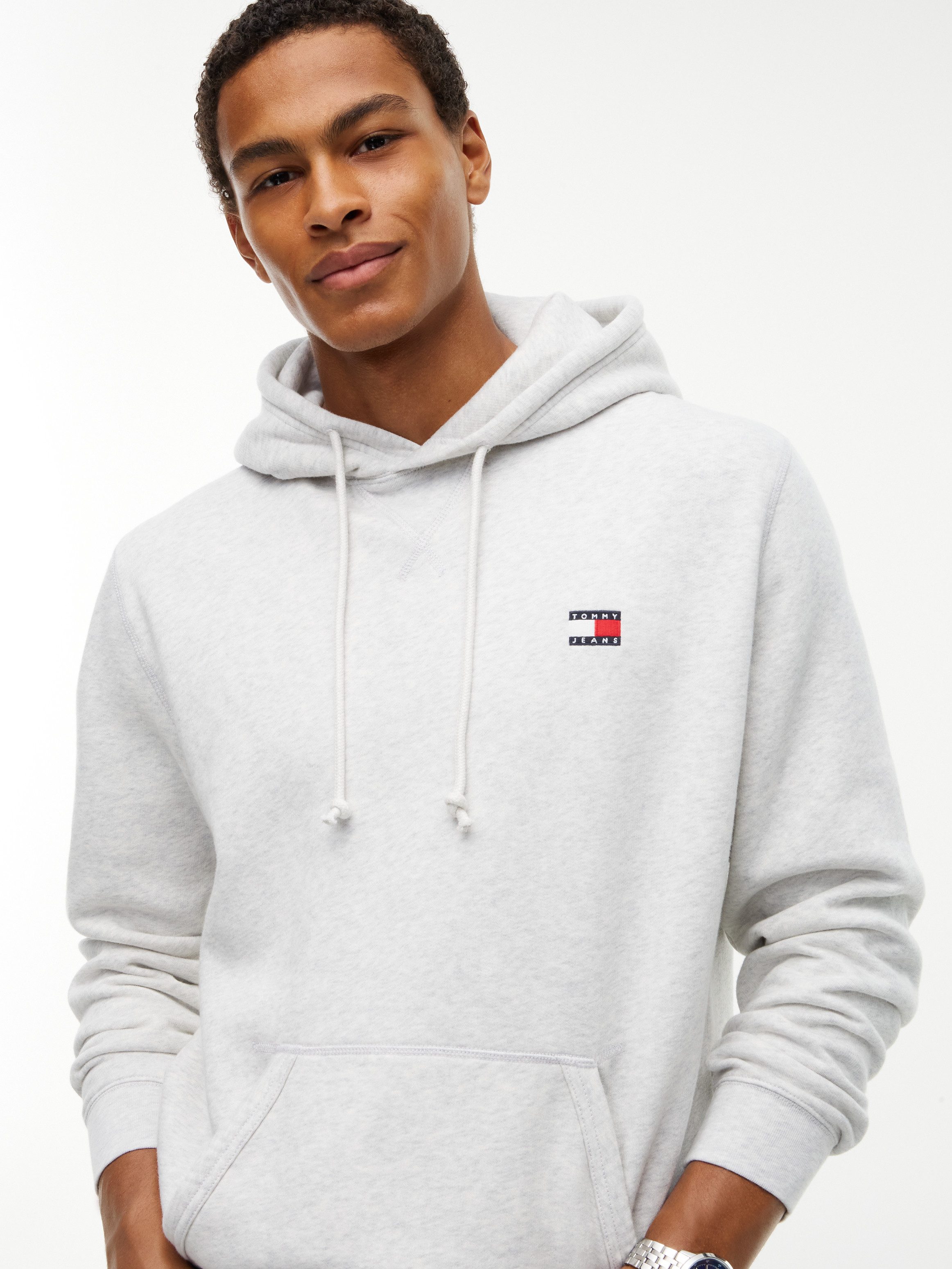 Tommy Jeans Kapuzensweatshirt REGULAR BADGE HOODIE Regular fit mit Kapuze