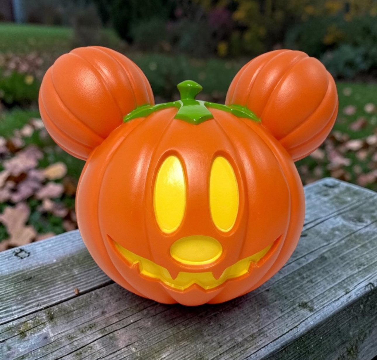 Disney Dekofigur Mickey Mouse Halloween Kürbis Dekoration mit Beleuchtung – Bild 2 von 2