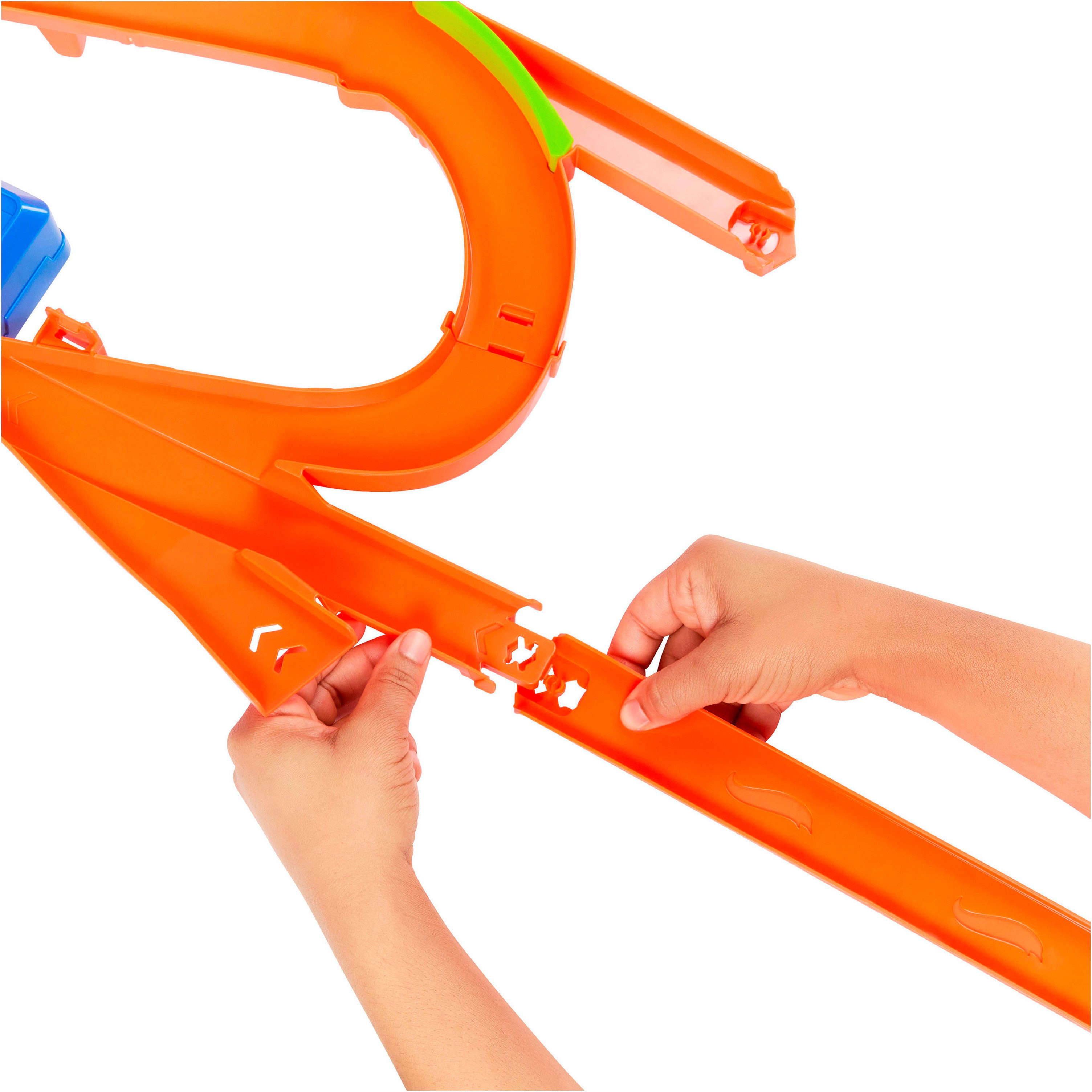 Hot Wheels Autorennbahn Unendliche Crash-Action, mit batteriebetriebenen Beschleuniger – Bild 5 von 5