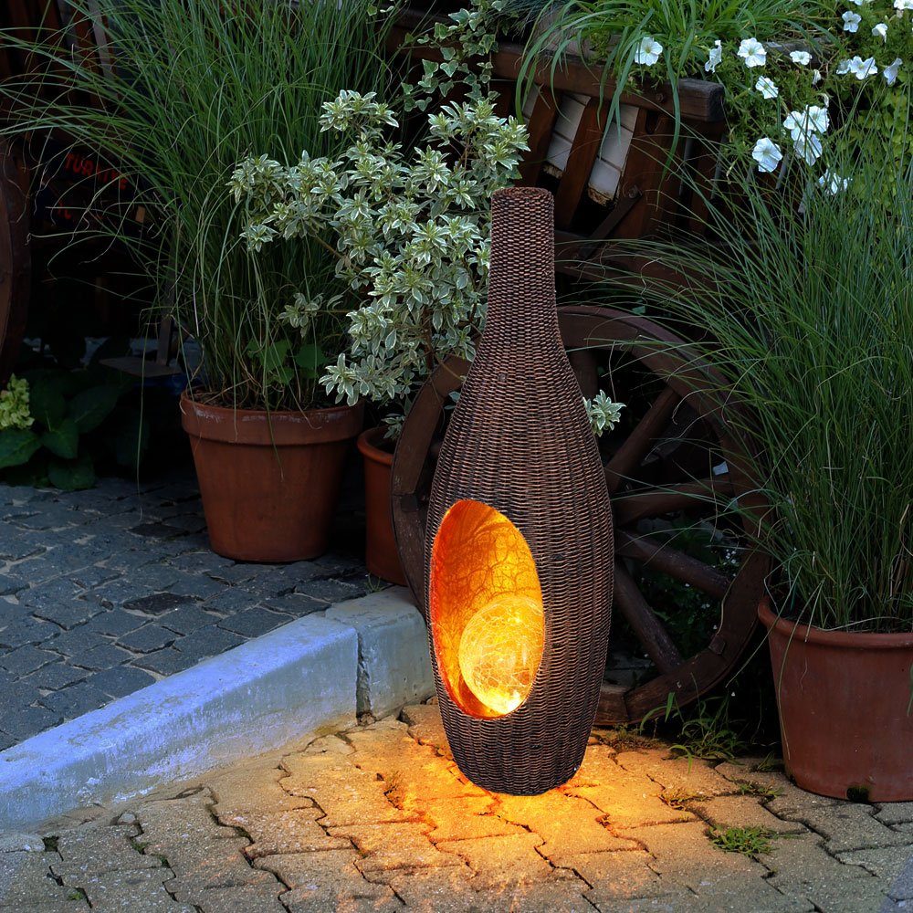 Gartenleuchte, Warmweiß, mit LED-Leuchtmittel Glaskugel goldfarben Globo Solarleuchte Rattan-Optik verbaut, fest
