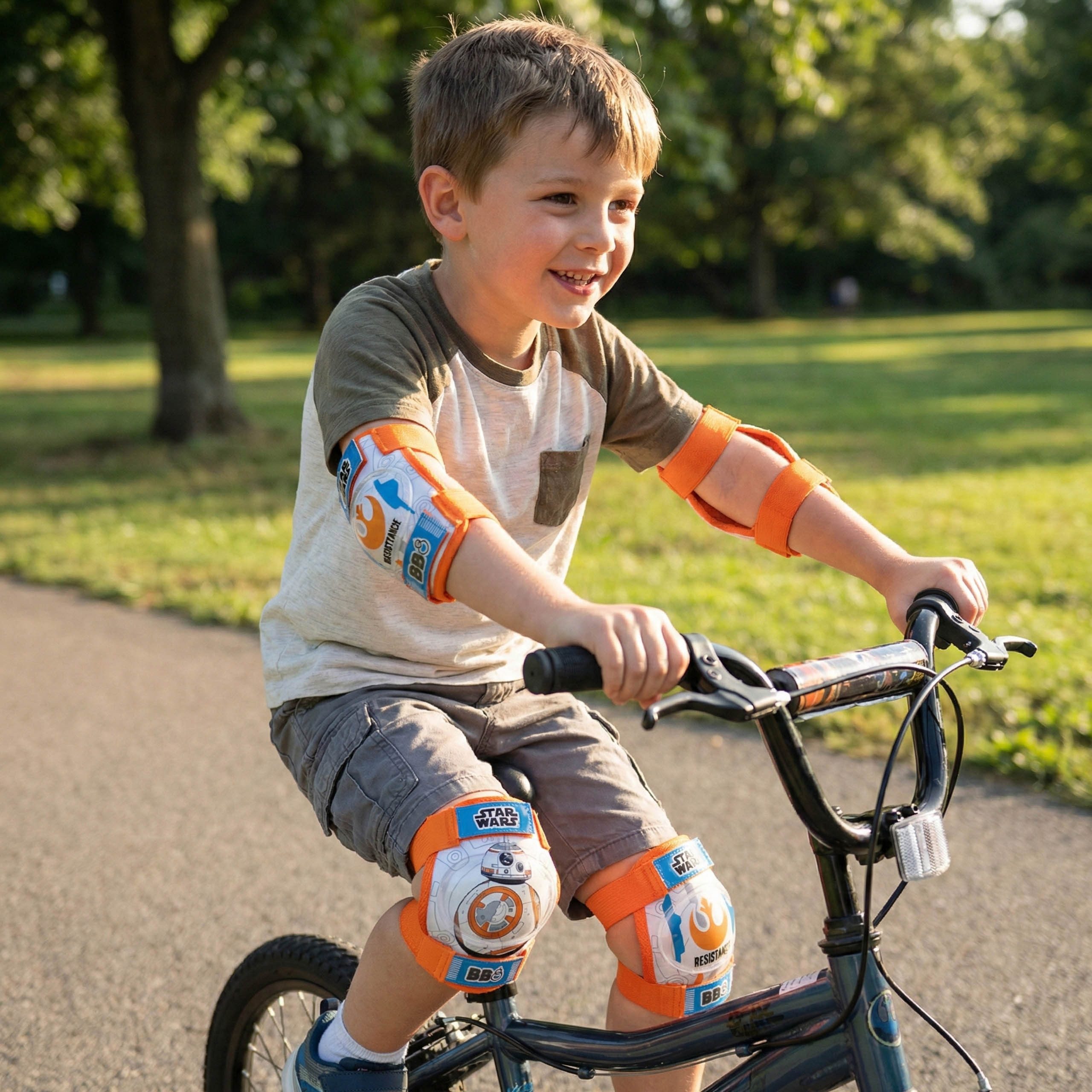 Star Wars Protektoren-Set STAR WARS BB8 Knie- und Ellbogenschützer für Kinder Fahrrad Roller – Bild 4 von 5