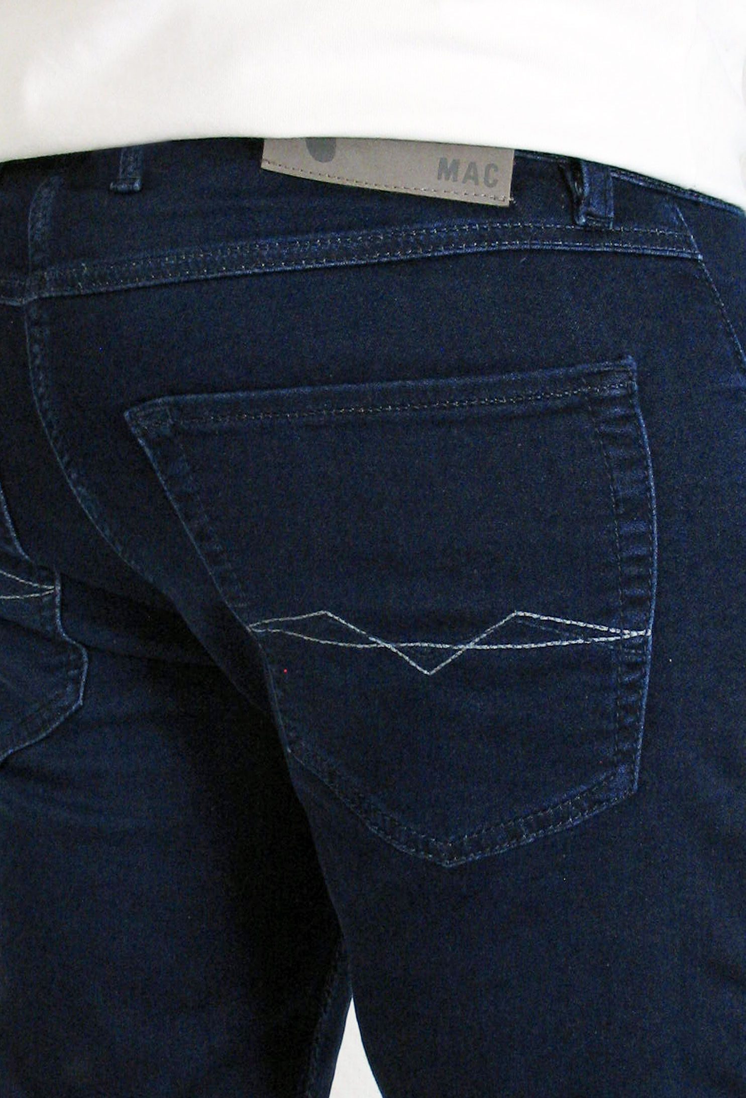 MAC Jeansshorts Jog'n Bermuda softer Sweat-Denim, elastisch und bequem – Bild 3 von 3