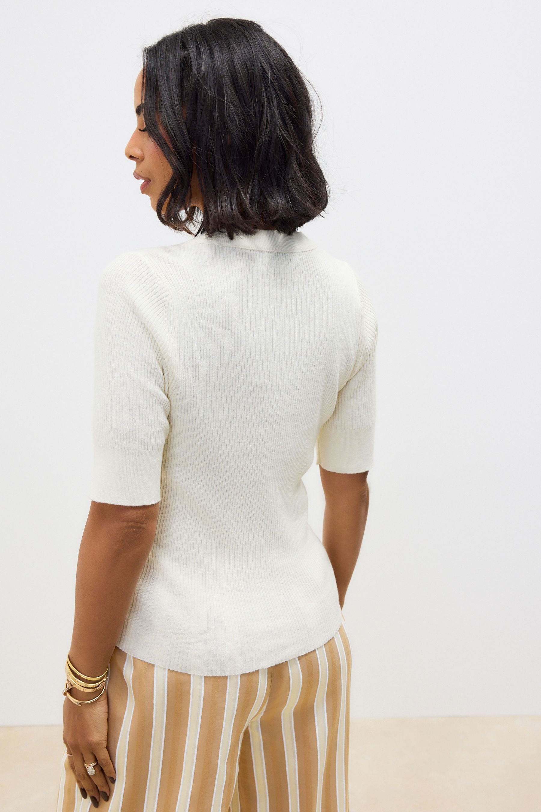 Next T-Shirt Geknöpftes Kurzarmoberteil mit Rundhalsausschnitt (1-tlg) günstig online kaufen