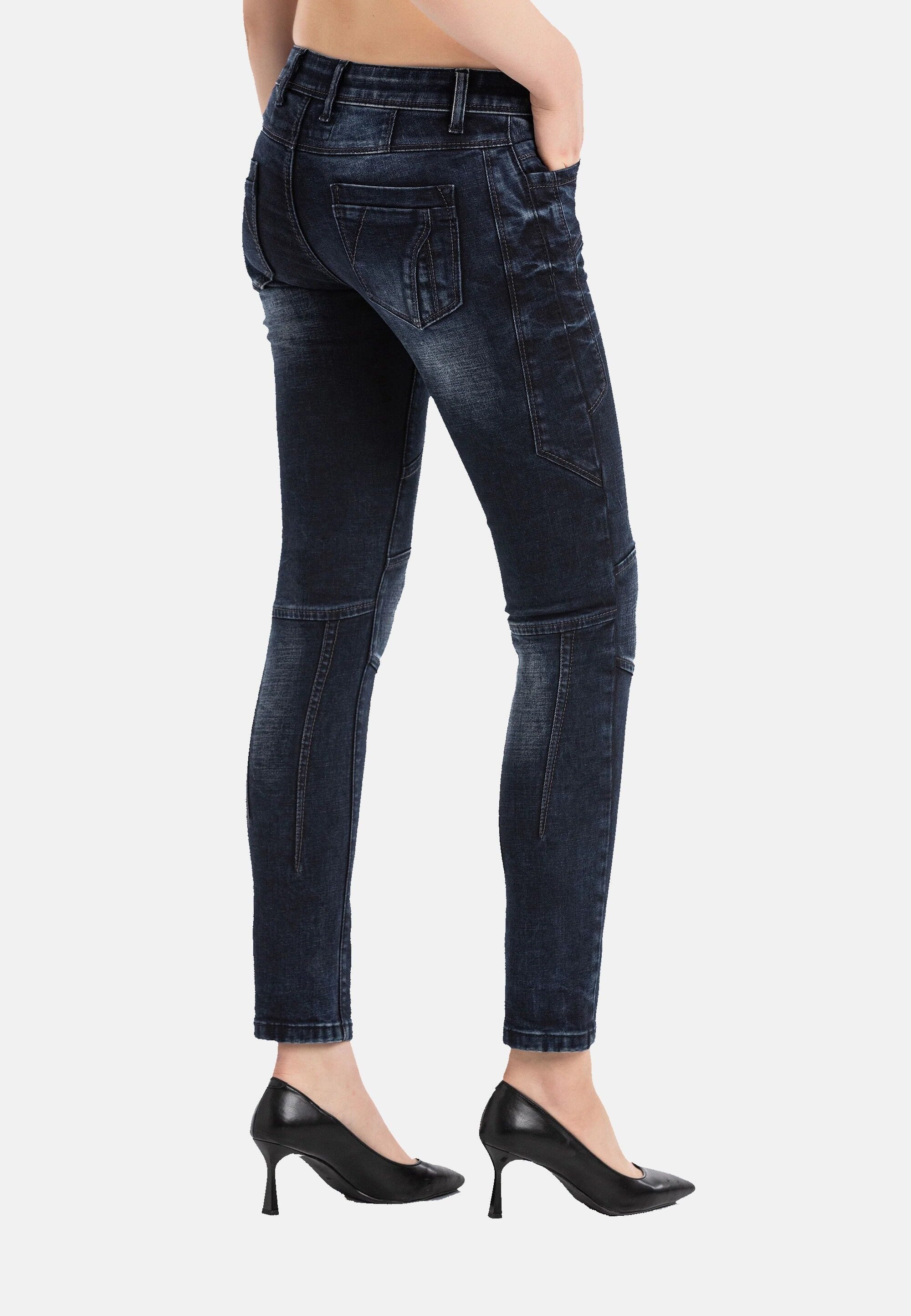 Cipo & Baxx 5-Pocket-Jeans WD469 Ausgefallene Knopfleiste