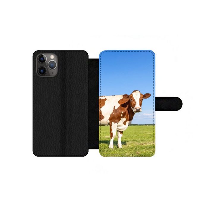 MuchoWow Handyhülle Kühe - Bauernhof - Gras - Natur - Tiere Handyhülle Telefonhülle Apple iPhone 11 Pro Max