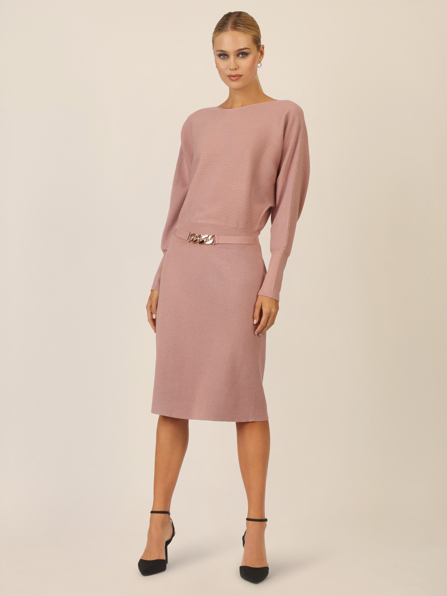 Apart Strickkleid mit Gliederkette Detail Gürtel günstig online kaufen