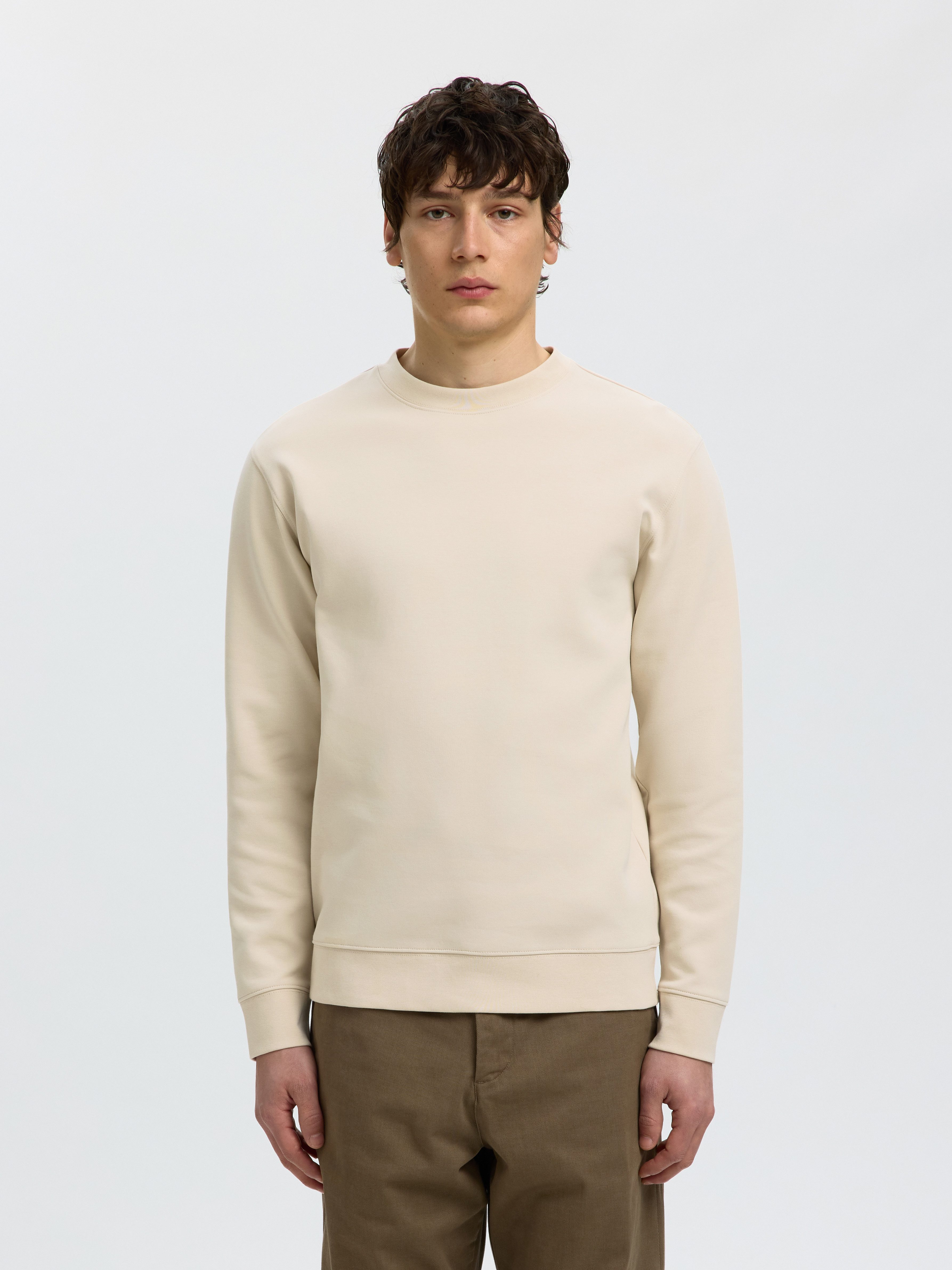 Selected Sweatshirt SLMTOM SOFT CREW NECK SWEAT NOOS Baumwollmischung, regular fit