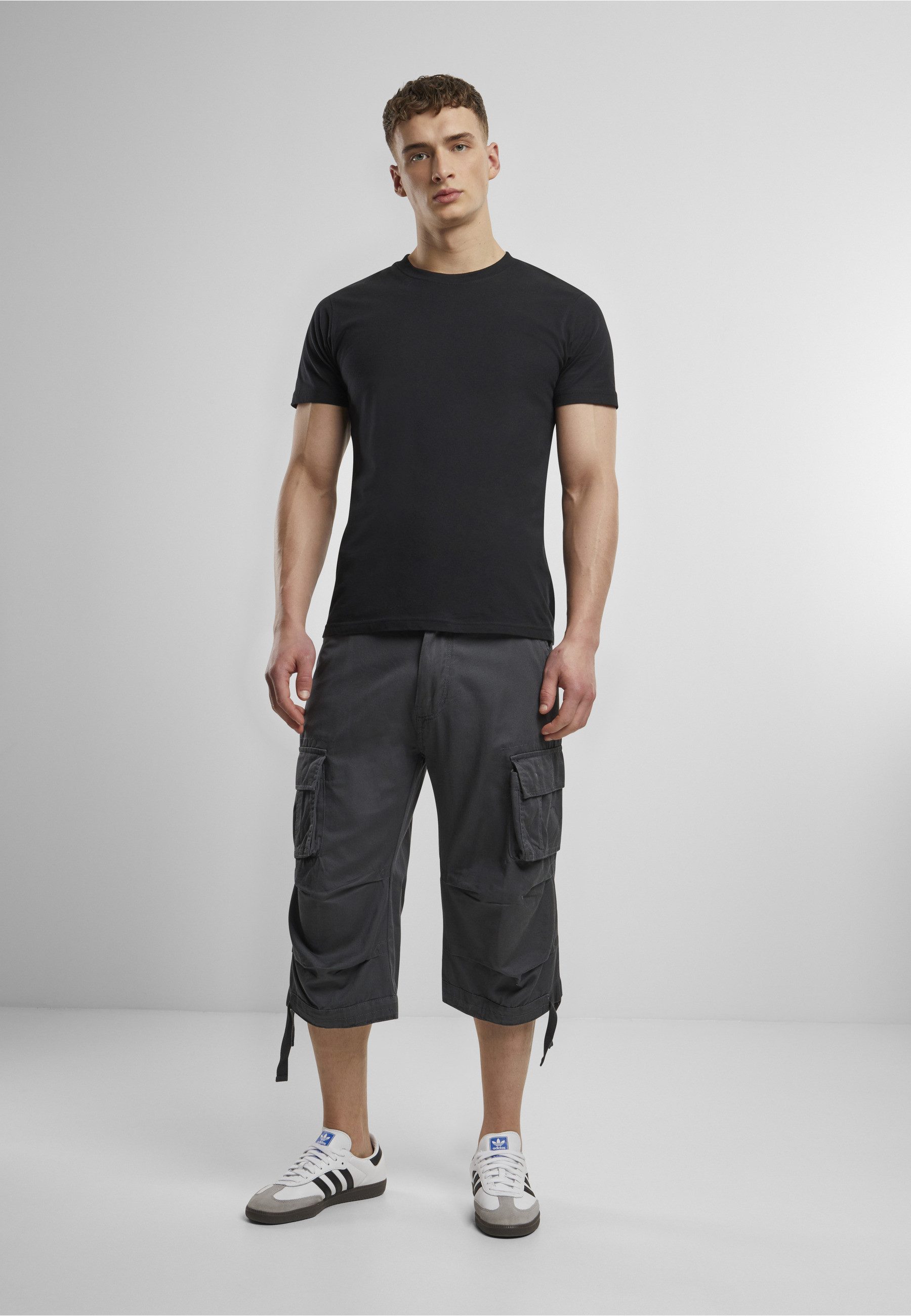 Brandit Stoffhose Brandit Herren Urban Legend Cargo 3/4 Shorts (1-tlg)