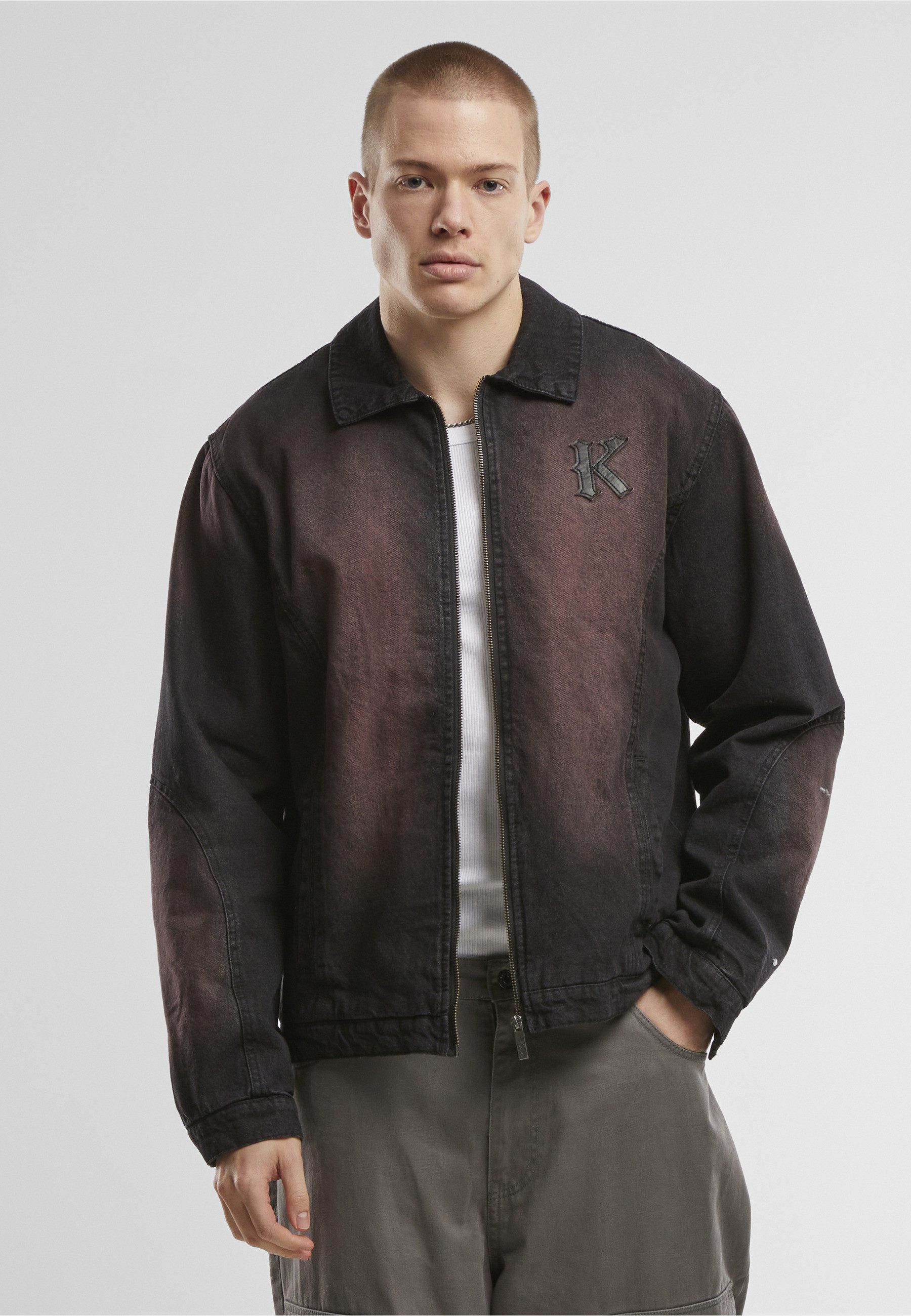 Karl Kani Allwetterjacke Karl Kani KK Patch Color Spray Denim Jacket (1-St)