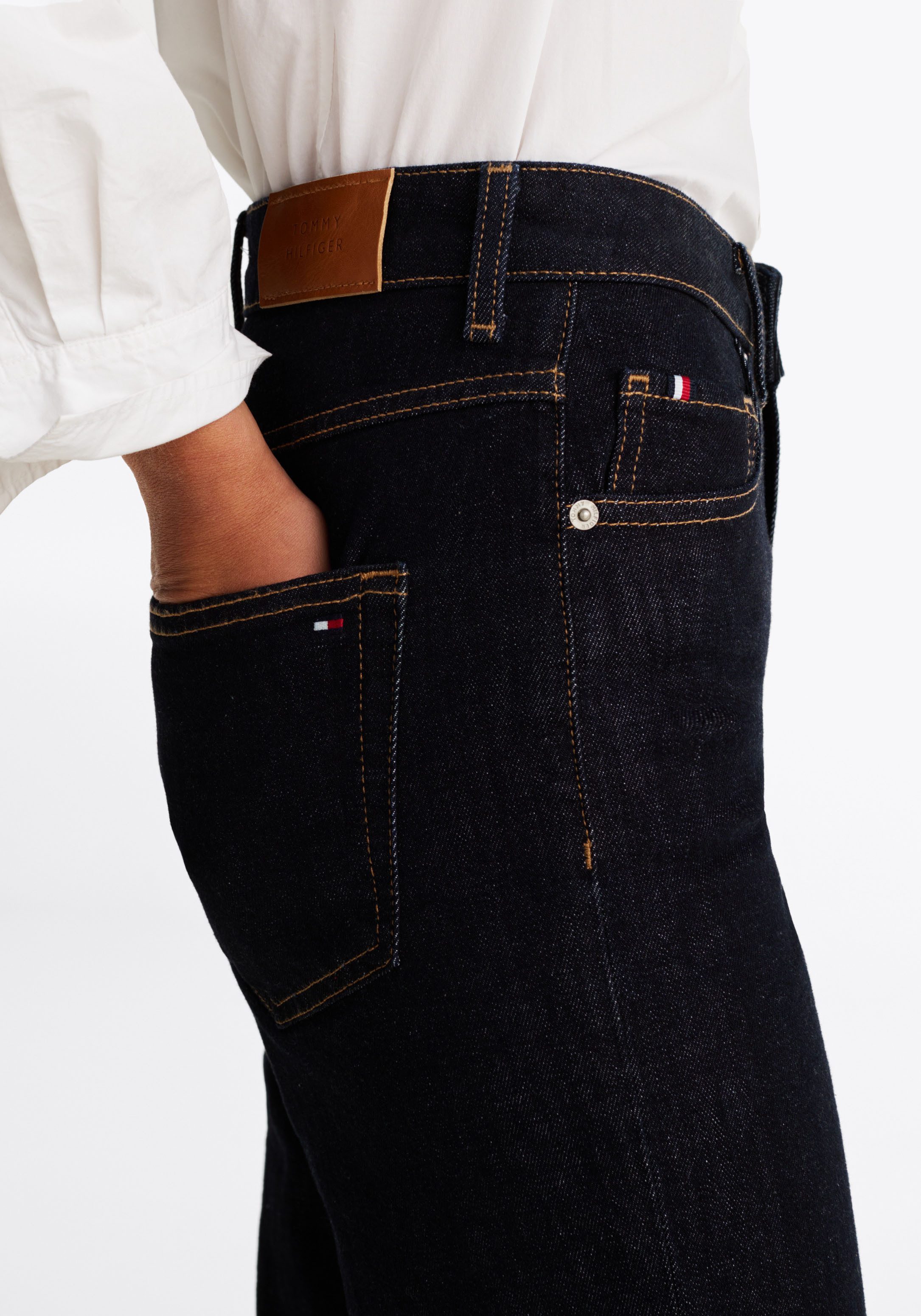 Tommy Hilfiger Straight-Jeans "CLASSIC STRAIGHT" mit leichten Fadeout-Effek günstig online kaufen