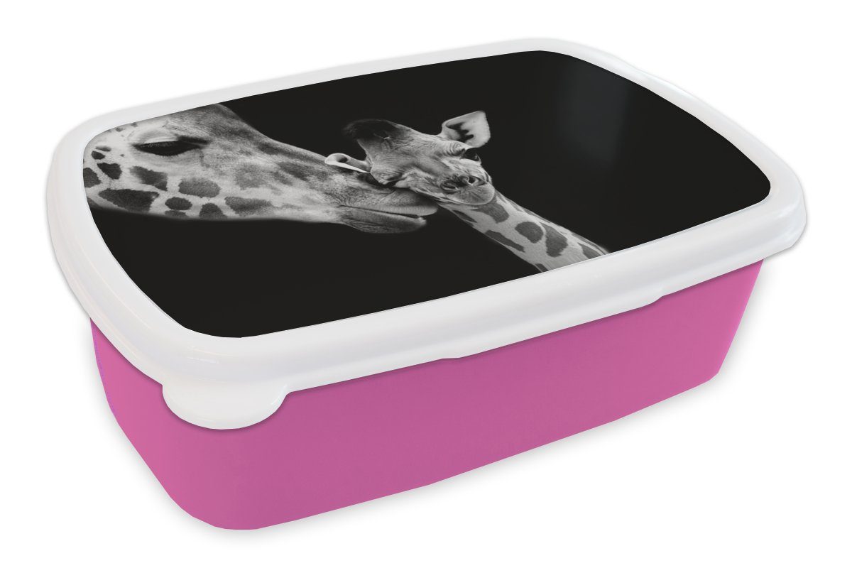 Schwarz rosa Lunchbox Porträt, Mädchen, Brotdose Tiere Weiß Erwachsene, - Snackbox, Kunststoff für - Kinder, Brotbox MuchoWow Giraffe (2-tlg), - Kunststoff, -