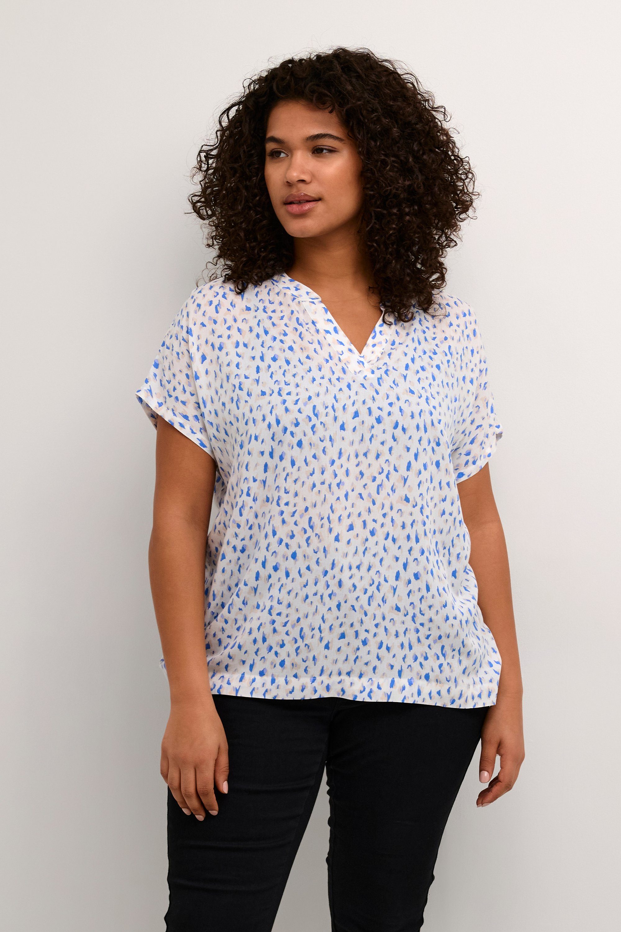 KAFFE Curve Kurzarmbluse Kurzarm-Bluse KCanny Große Größen günstig online kaufen