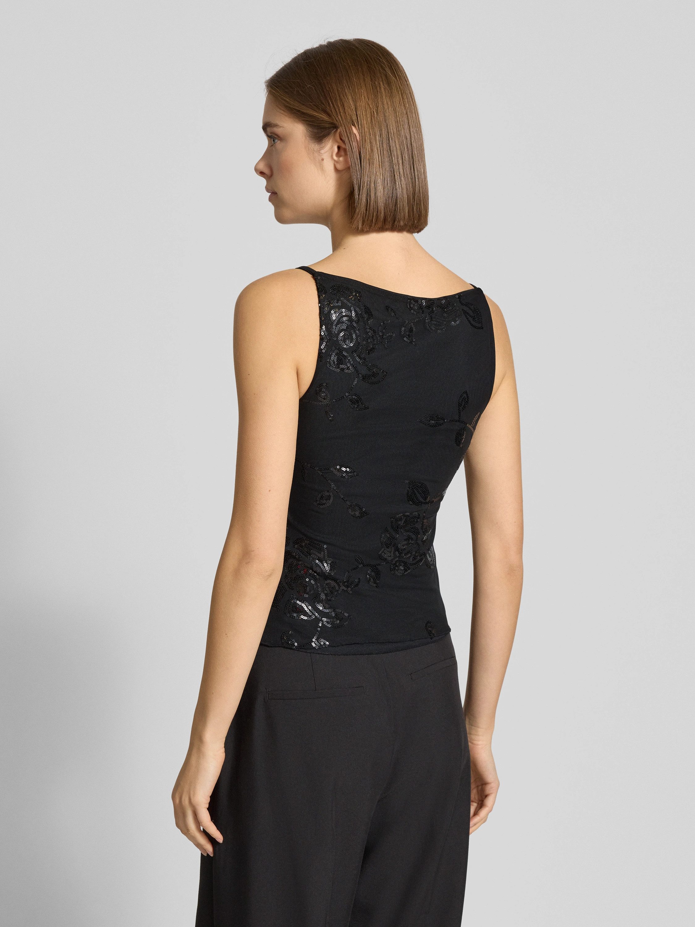 Gina Tricot Shirttop Floral sequins top