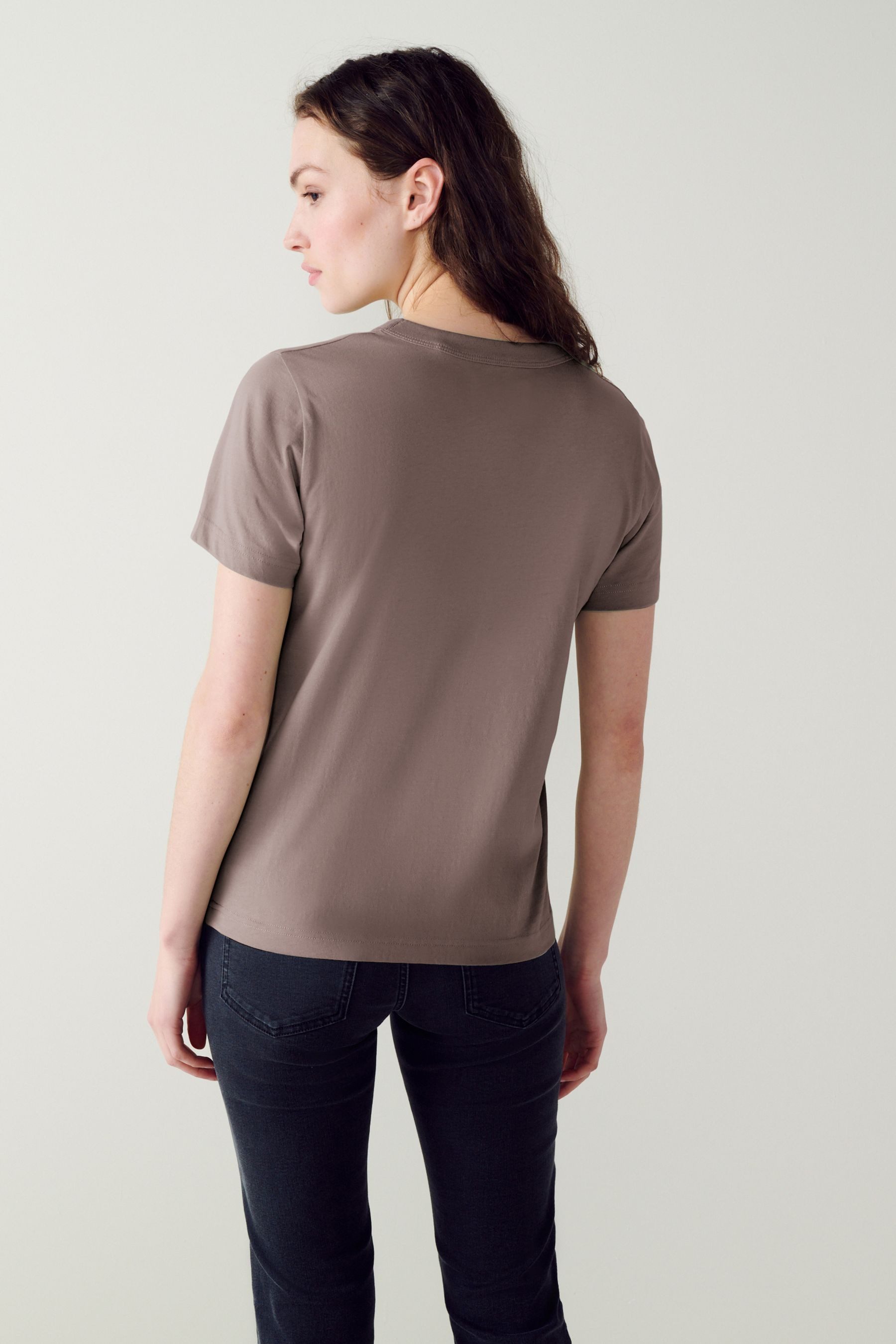 Next T-Shirt Essential Kurzarm-T-Shirt mit Rundhalsausschnitt günstig online kaufen
