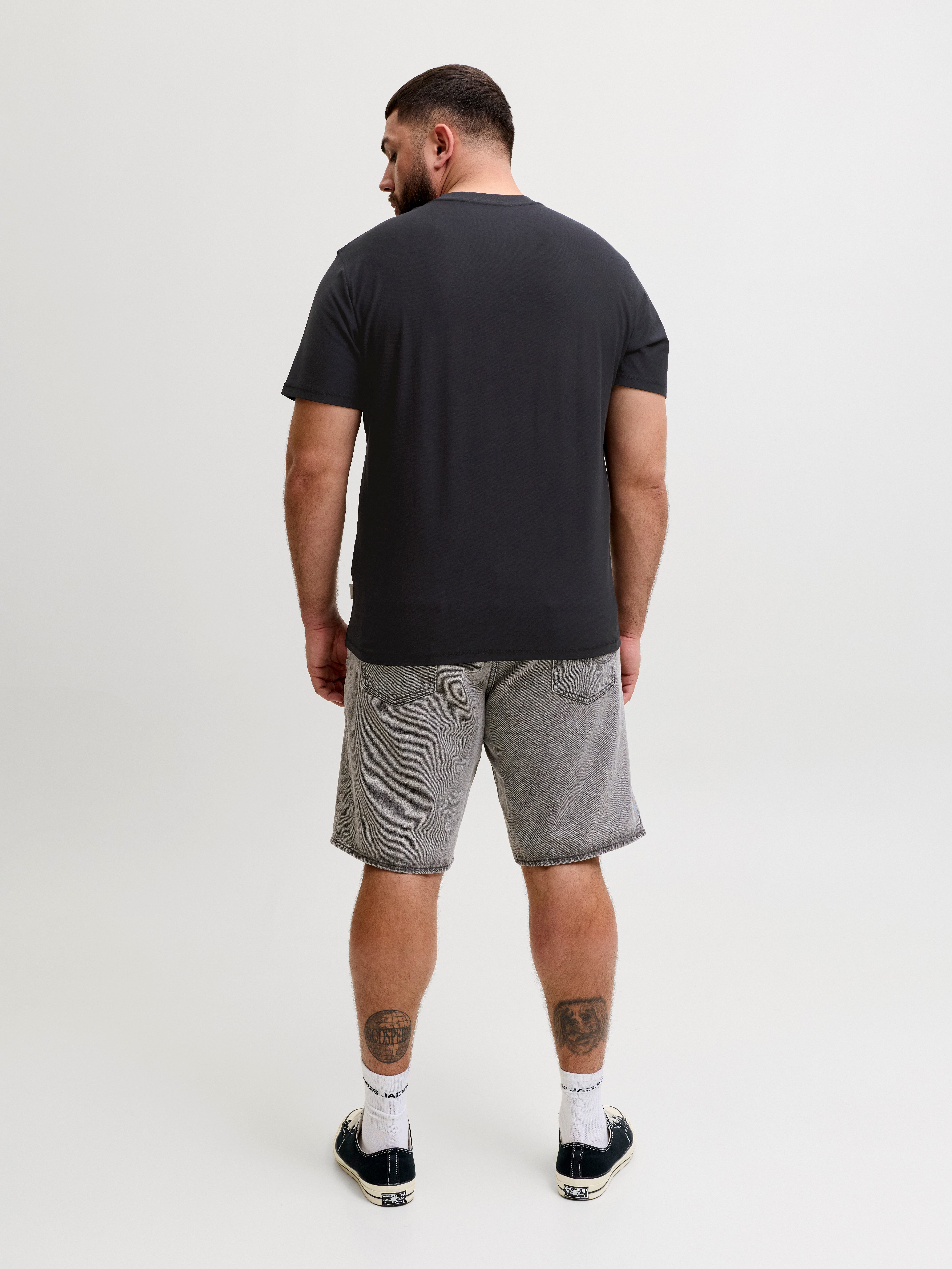 Jack & Jones PlusSize T-Shirt JORCASSIS BRANDING TEE SS CREW NECK PLS mit Logo Schriftzug – Bild 4 von 5