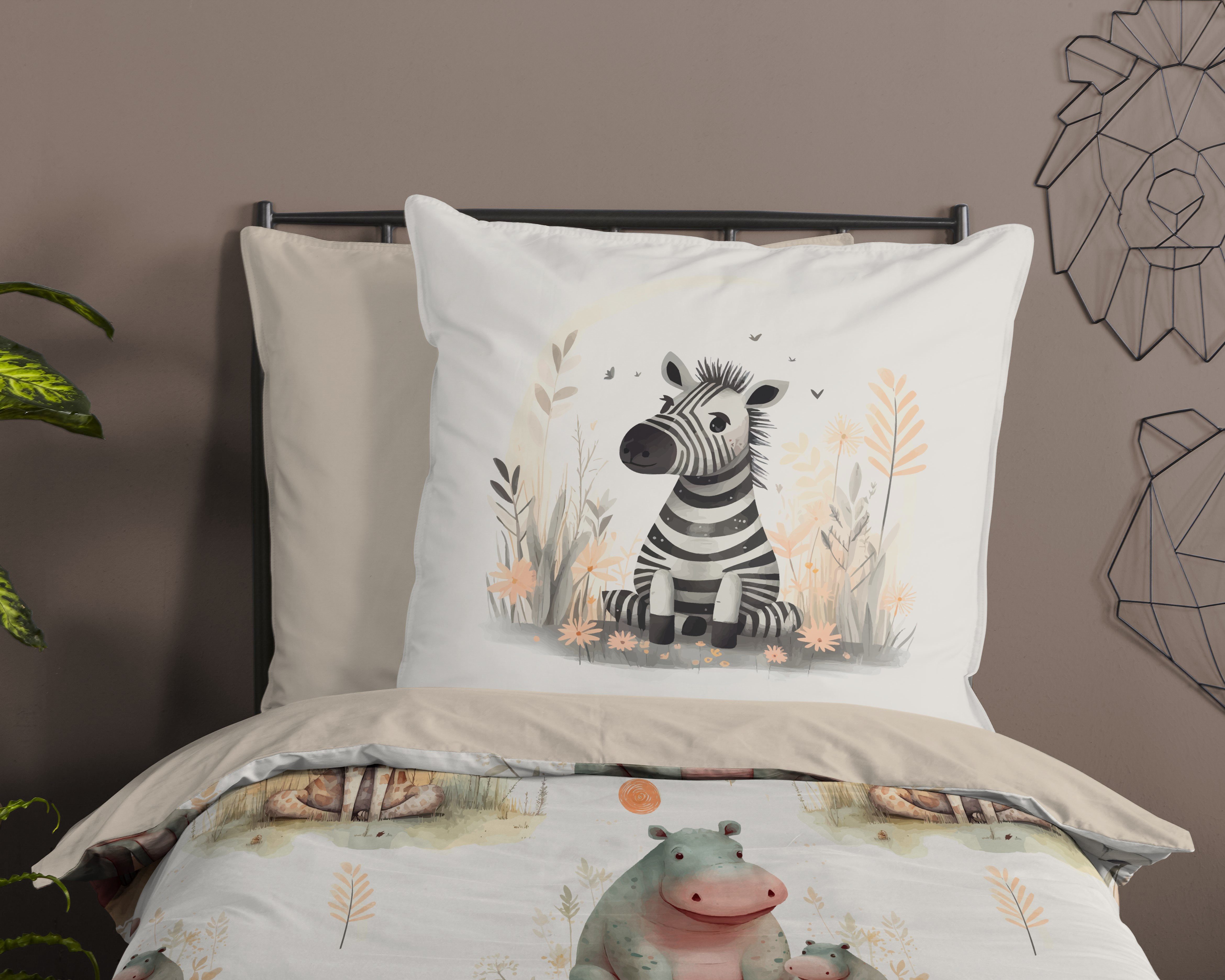 PURE luxury collection Kinderbettwäsche Pete, Microfaser, 2 teilig, Mikrofaser, 135x200, 2 Teilig, Wendeoptik, Kind, Tiere, Sand