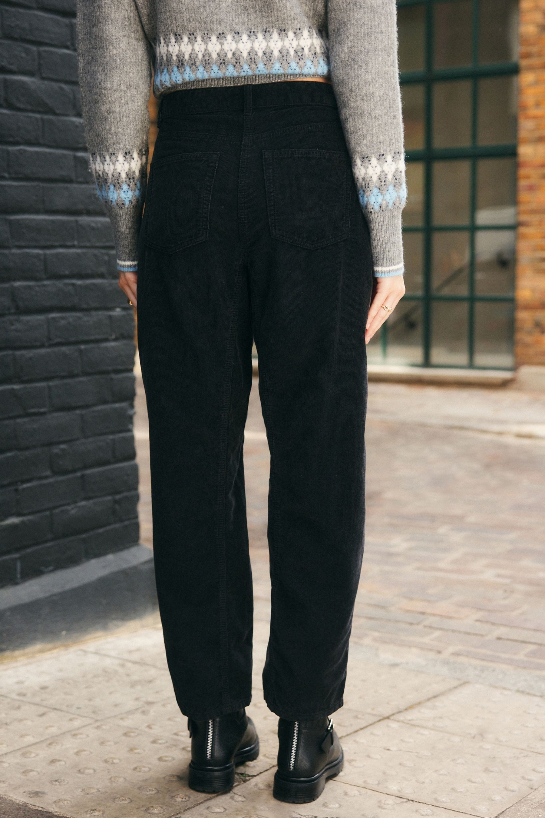 Next Cordhose Cordhose mit Barrel-Bein, Kurzgröße (1-tlg) günstig online kaufen