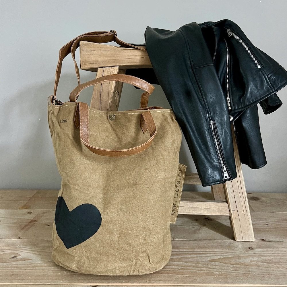 LK Trend & Style Shopper Vintage BucketBag Herz schwarz dunkles Canvas (Weekender), Wiederverwendung von Canvas