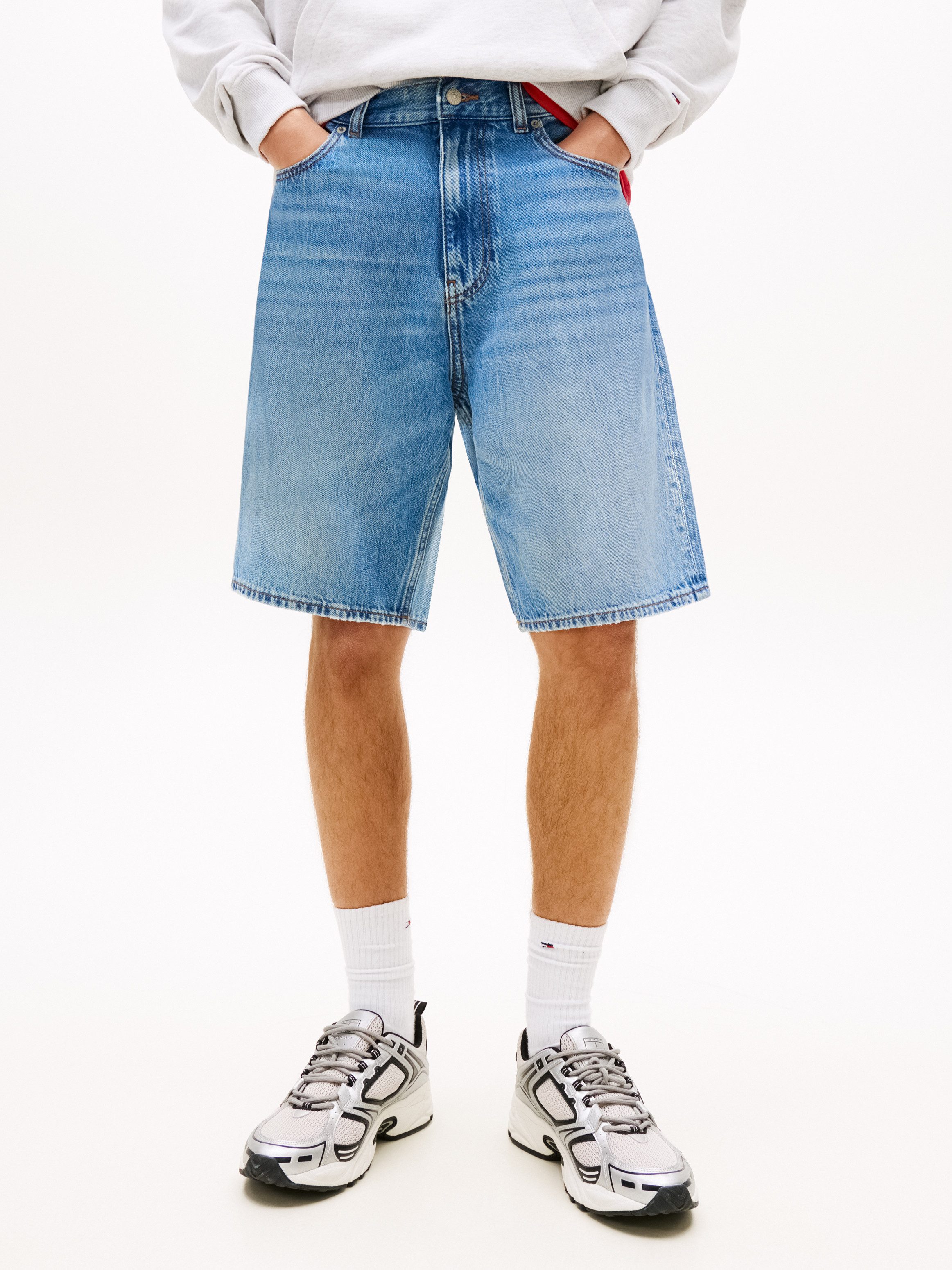 Tommy Jeans Shorts JAIMIE RELAXED Relaxed fit mit Taschen