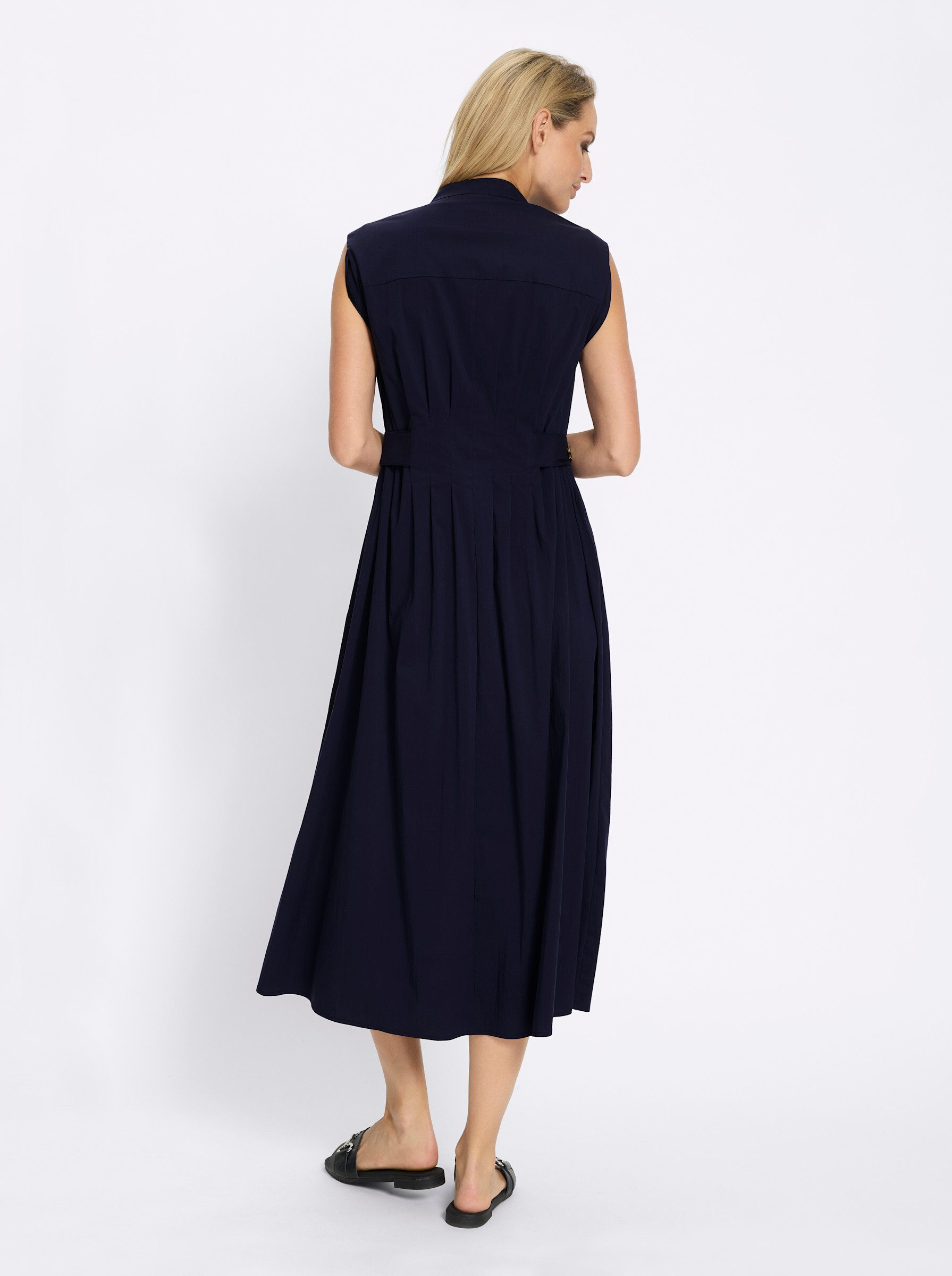 heine Etuikleid Kleid Ärmellos