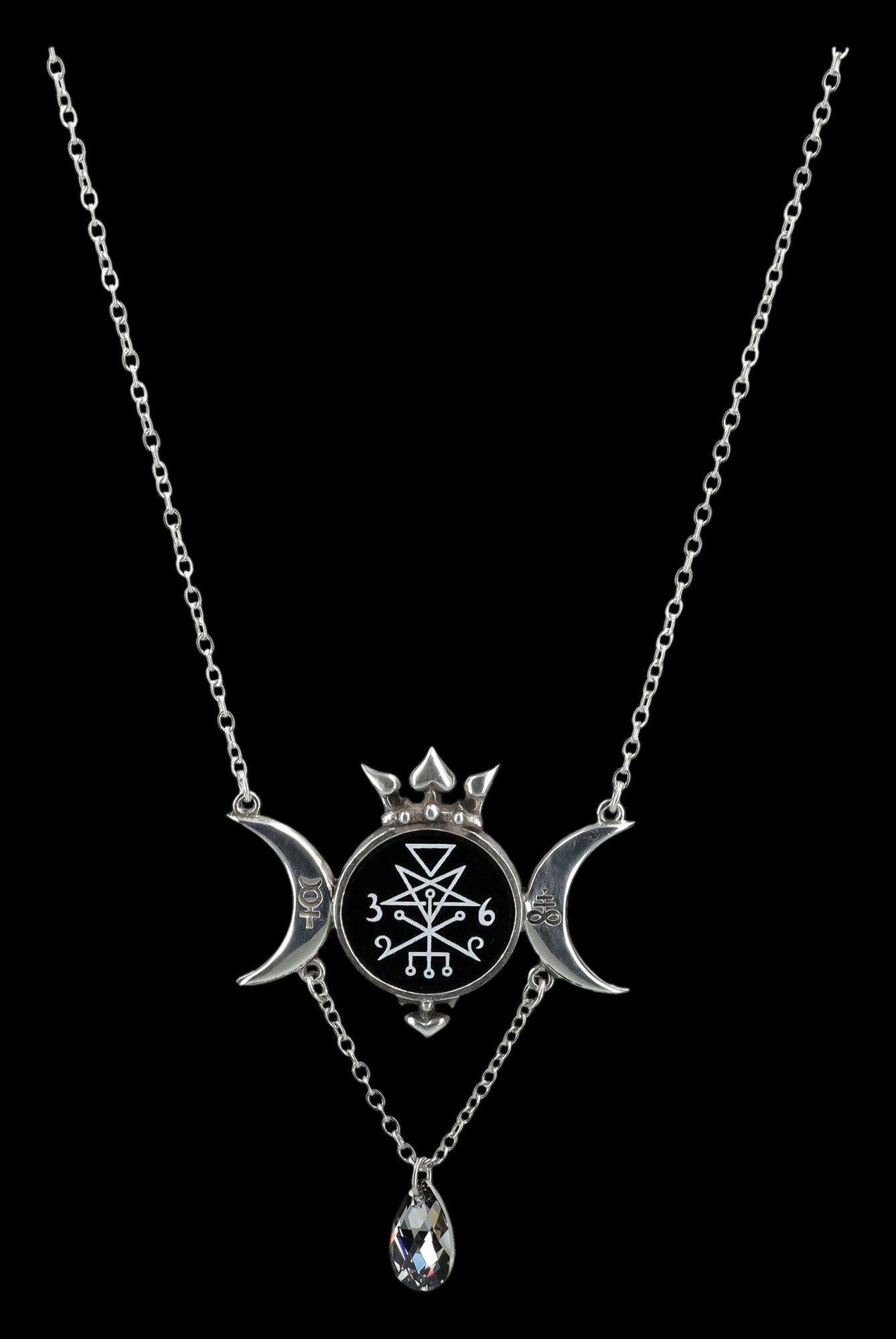 Figuren Shop GmbH Kette mit Anhänger Wicca Halskette – Wycca Queen Anhänger günstig online kaufen