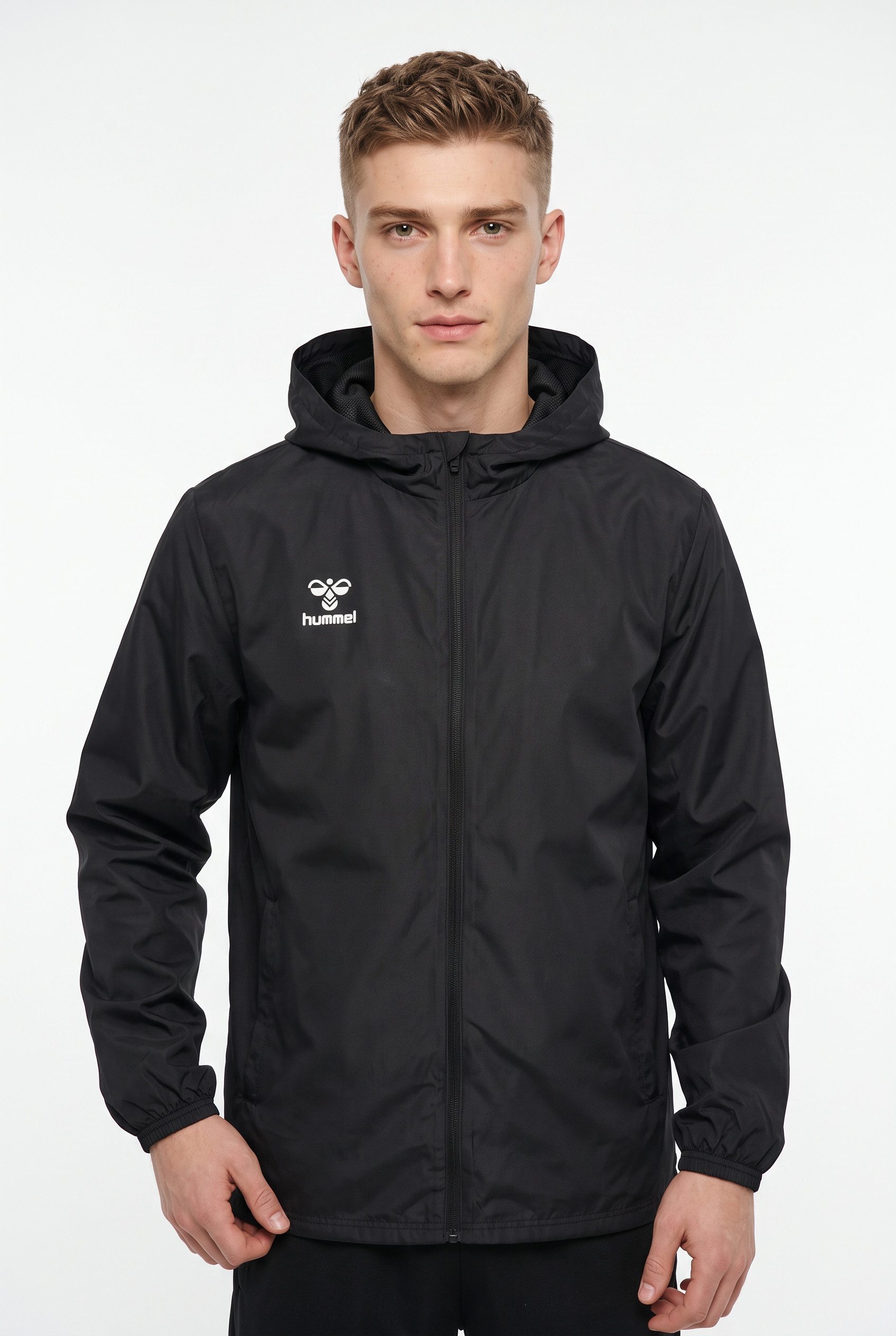 hummel Allwetterjacke hmlESSENTIAL AW JACKET mit Reißverschlusstaschen, atmungsaktiv, wasser- und windabweisend