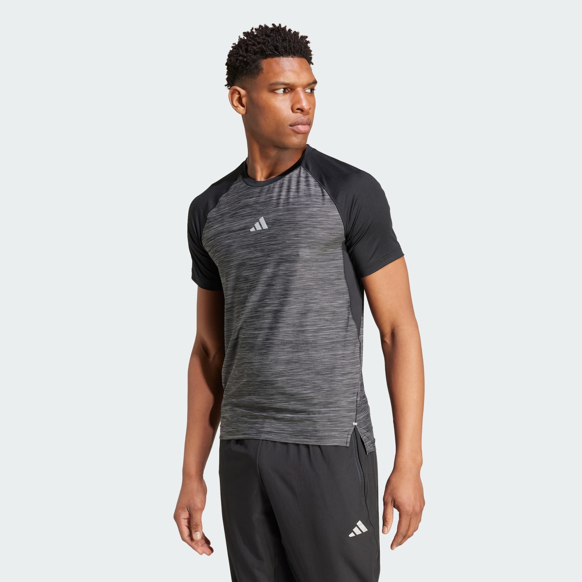 Trainingsshirt GYM+ TRAINING 3-STREIFEN T-SHIRT