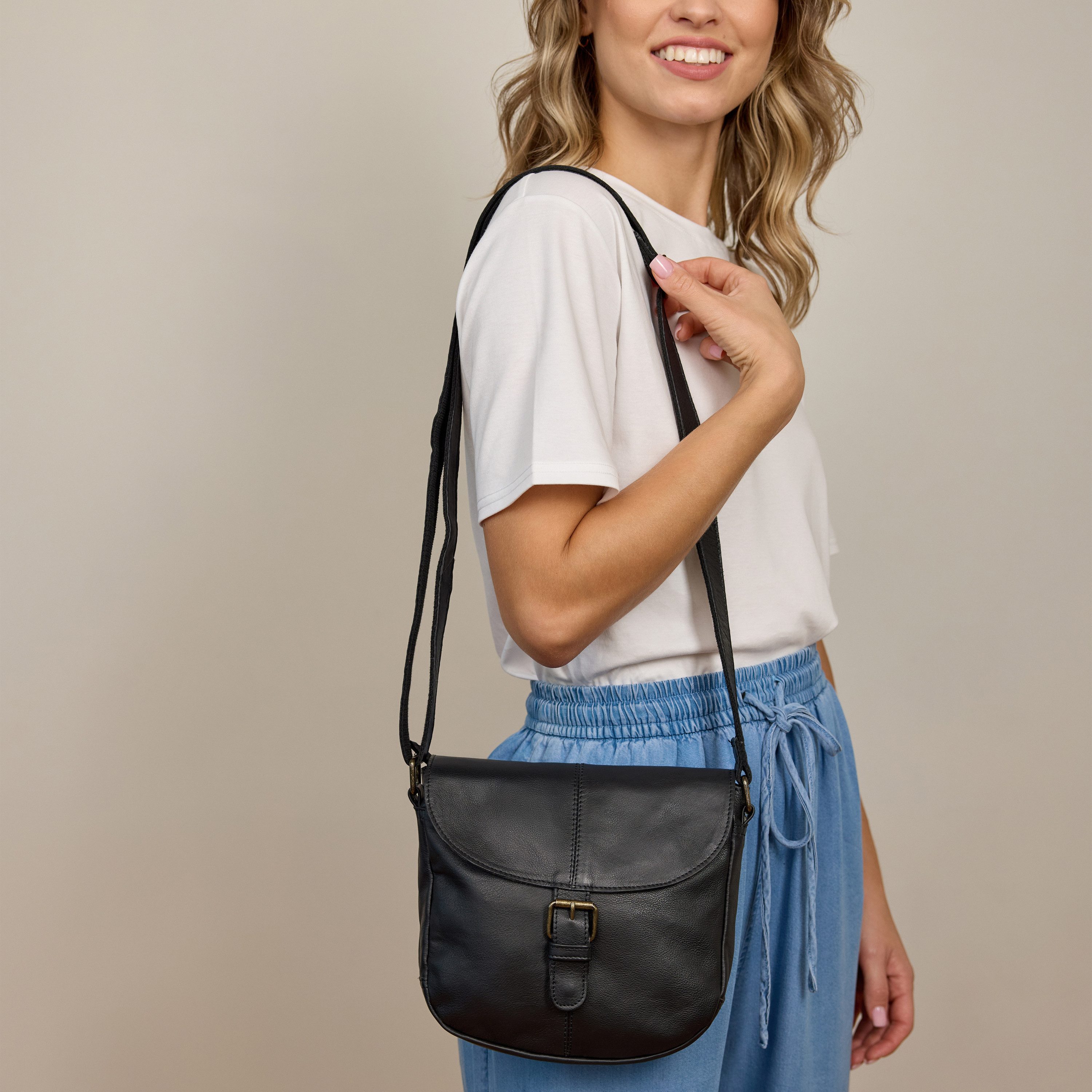 Gusti Leder Umhängetasche Gusti Leder Umhängetasche Candice (1-tlg)