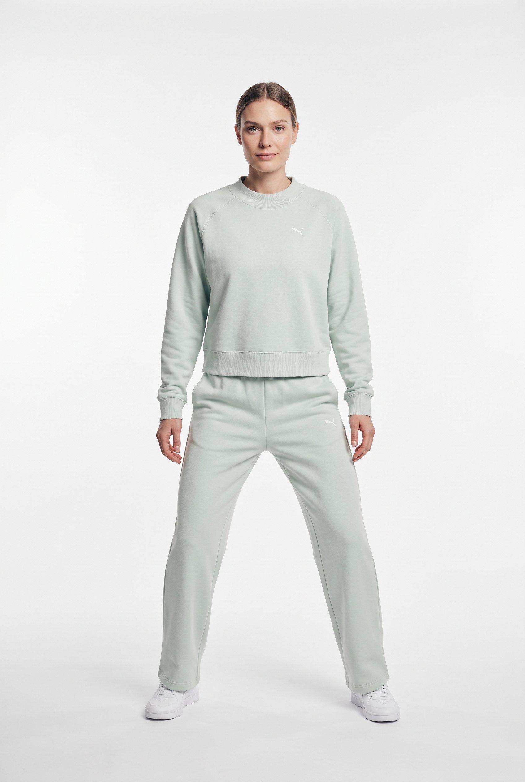 PUMA Trainingsanzug LOUNGEWEAR STANDARD SWEAT SUITT FL CL (2-tlg), zweiteiliges Set, mit Langarm-Oberteil, aus Baumwolle und Polyester
