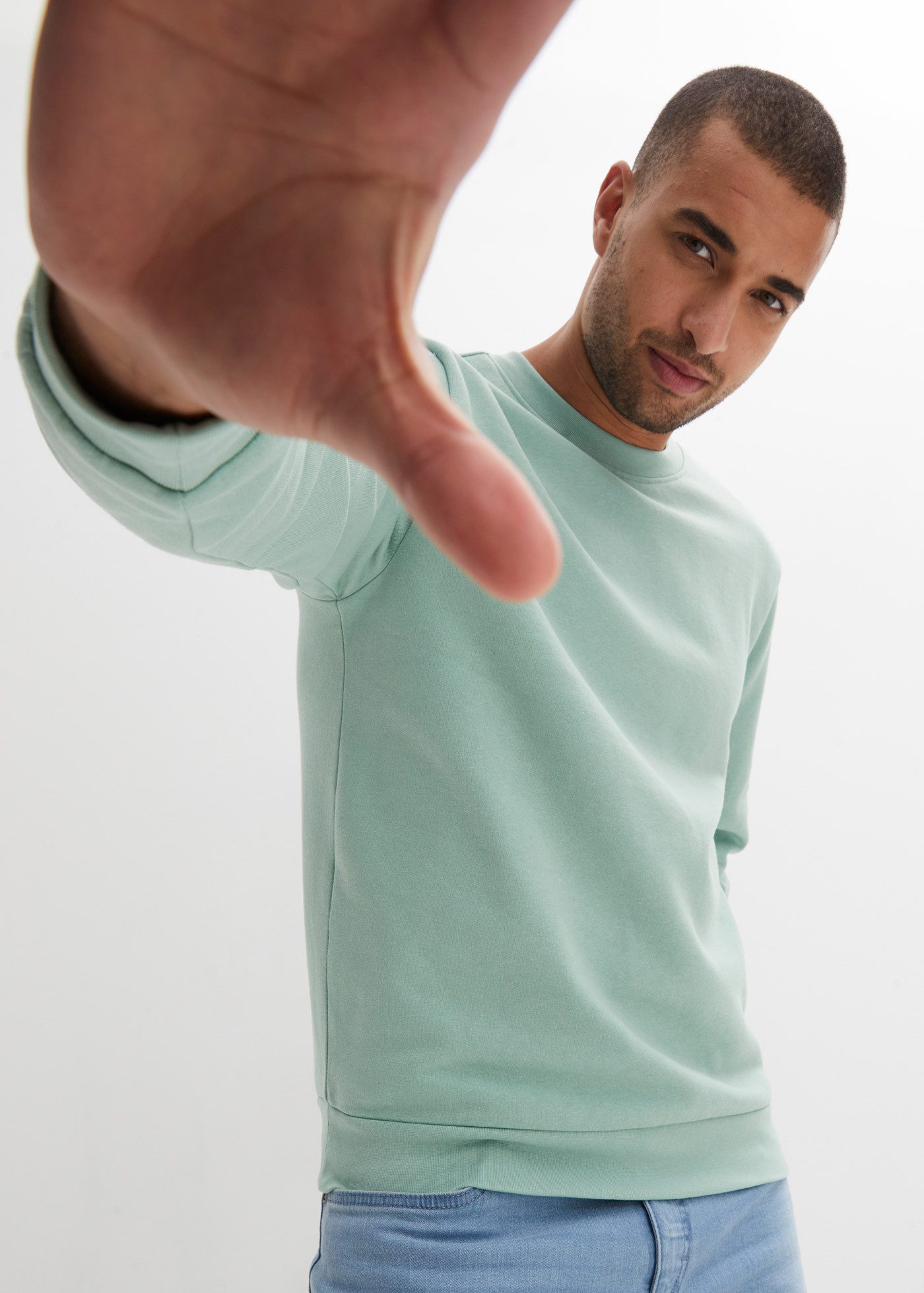 bonprix Sweatshirt Regular Fit, mit Rundhalsausschnitt, weich angeraute Innenseite