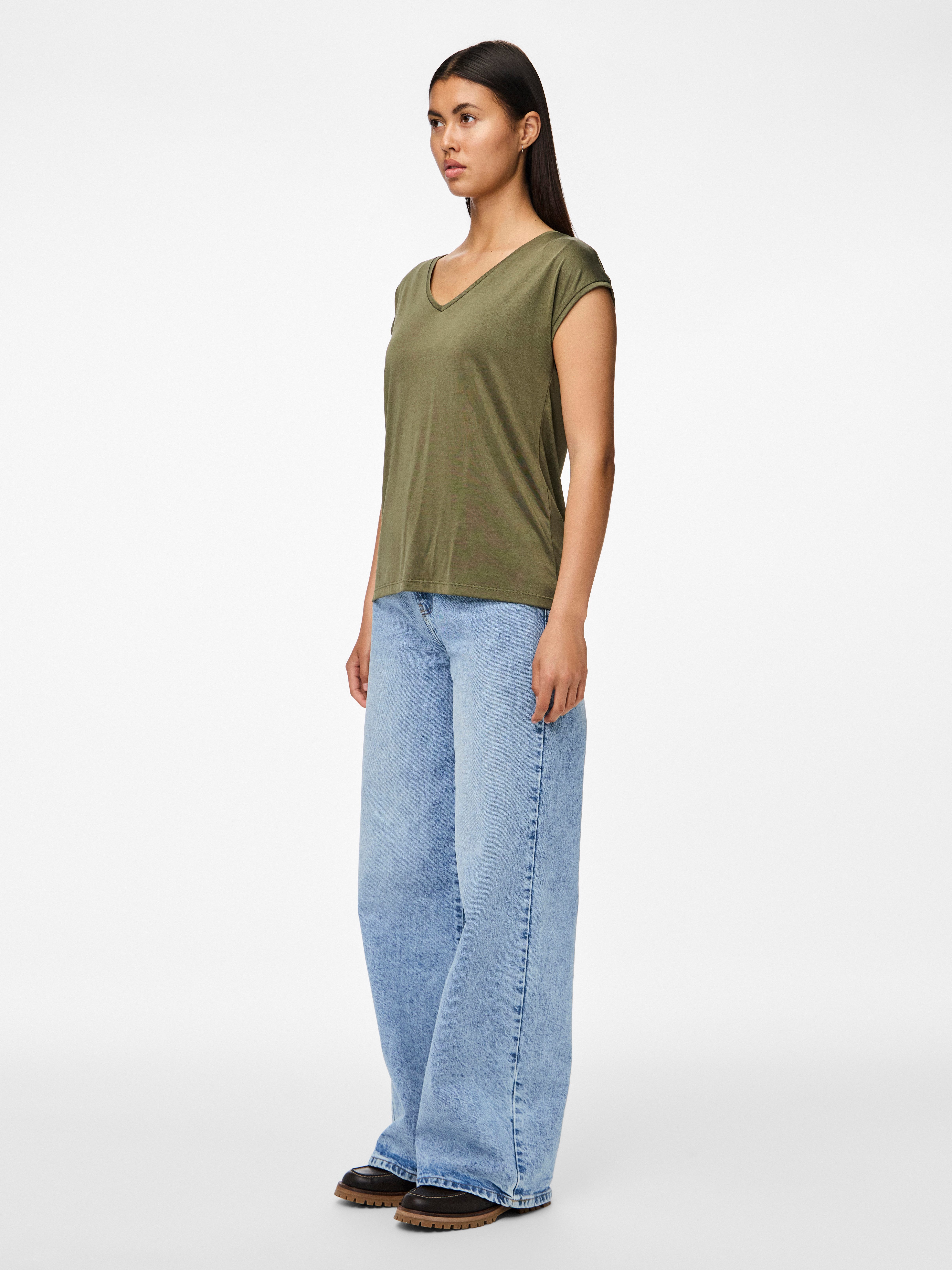 pieces Kurzarmshirt PCKAMALA TEE NOOS BC Materialmix, regular fit