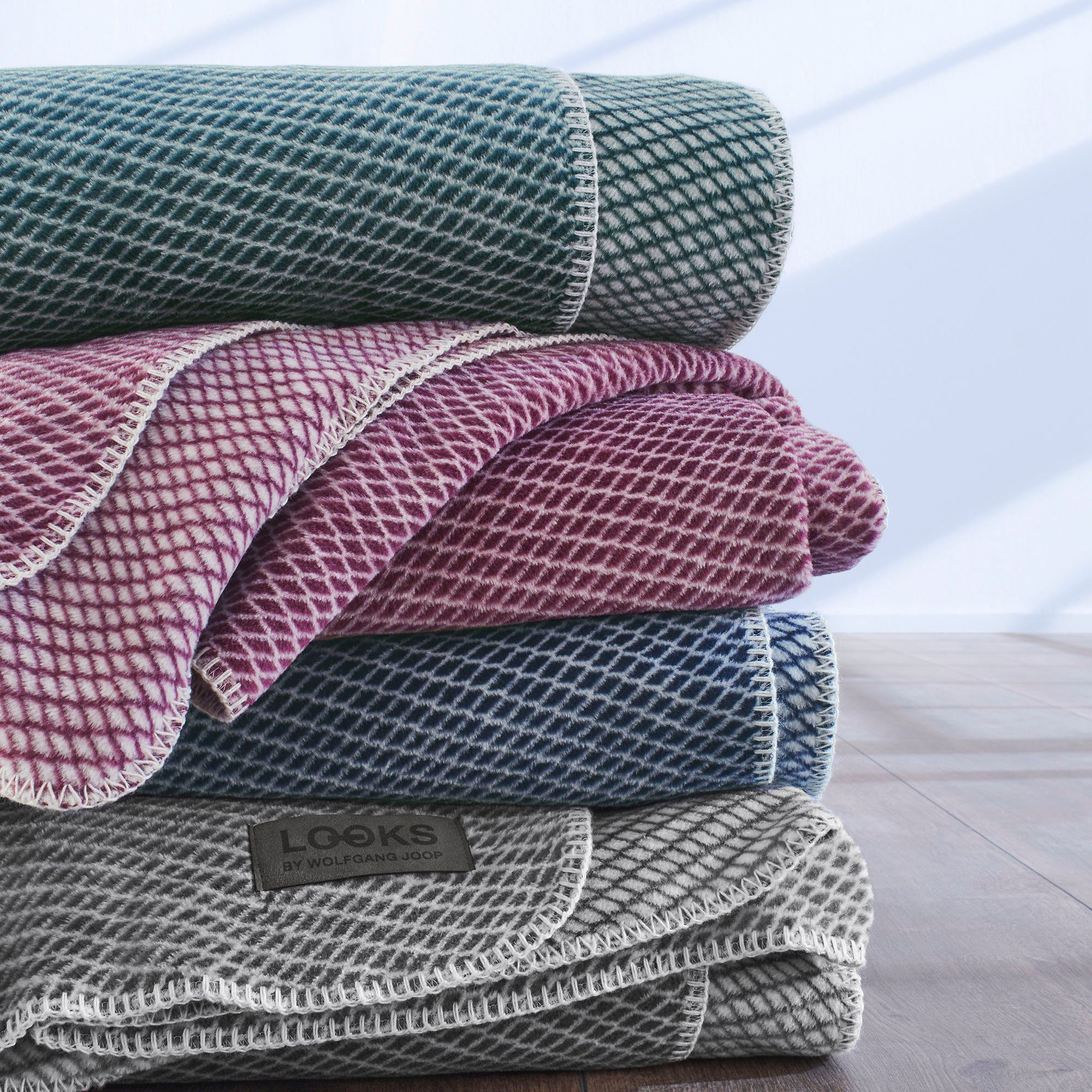 Wohndecke LOOKS, LOOKS by Wolfgang Joop, Rautenmuster, Kuscheldecke