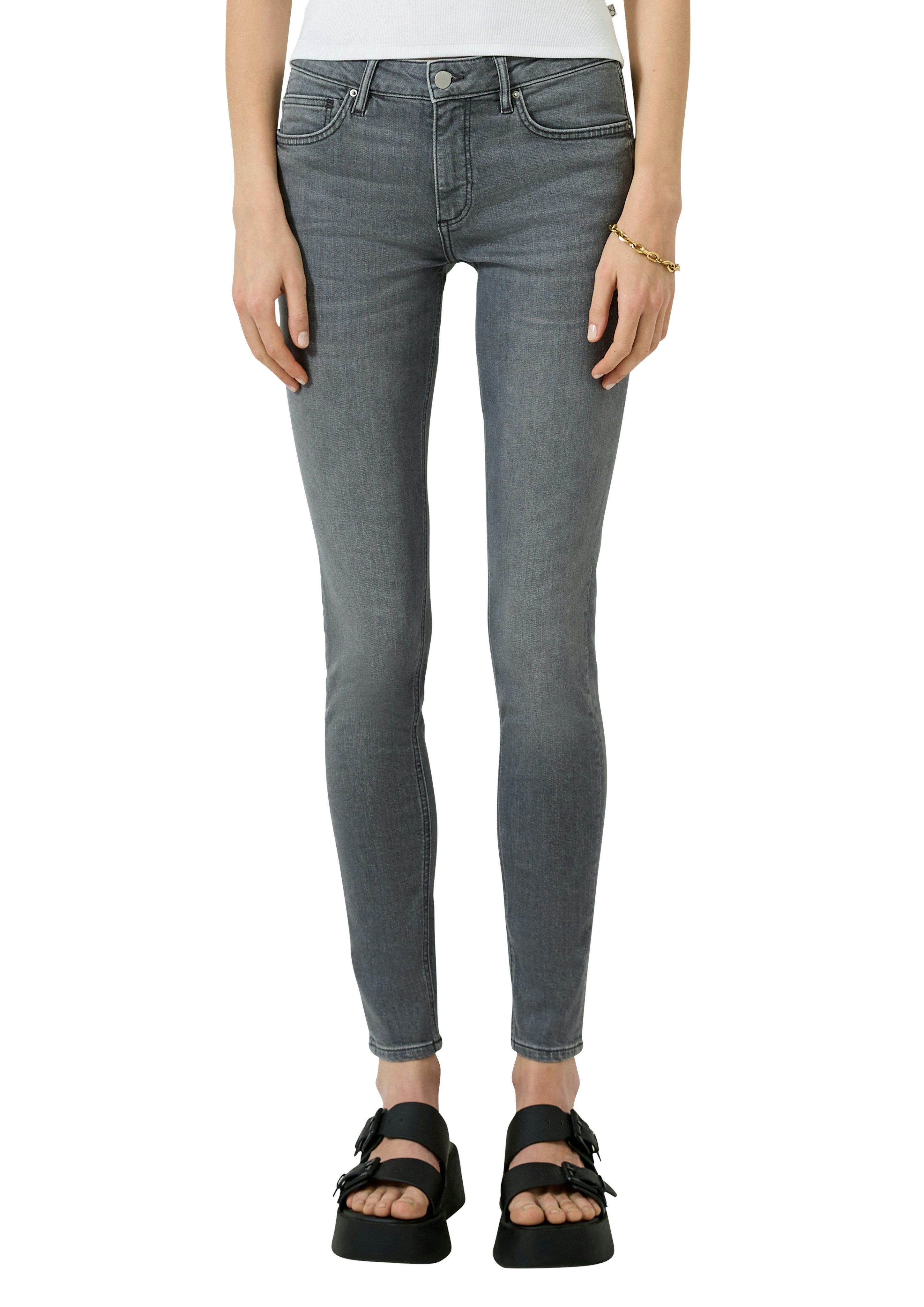 QS Slim-fit-Jeans mit Stretch