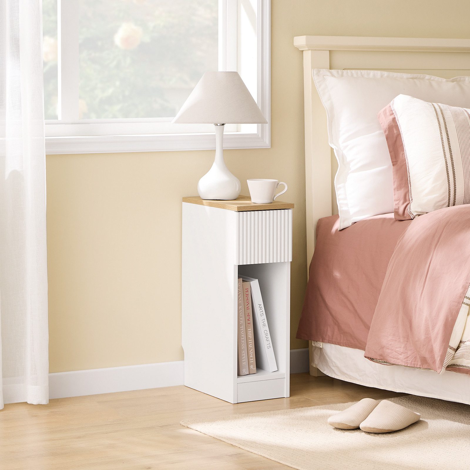 SoBuy Nachttisch FBT111, Nachtschrank kleiner Beistelltisch 20cm Breite, Nightstand, Nachttisch schmal, mit Schublade, Schlafzimmer Wohnzimmer kleine Räume